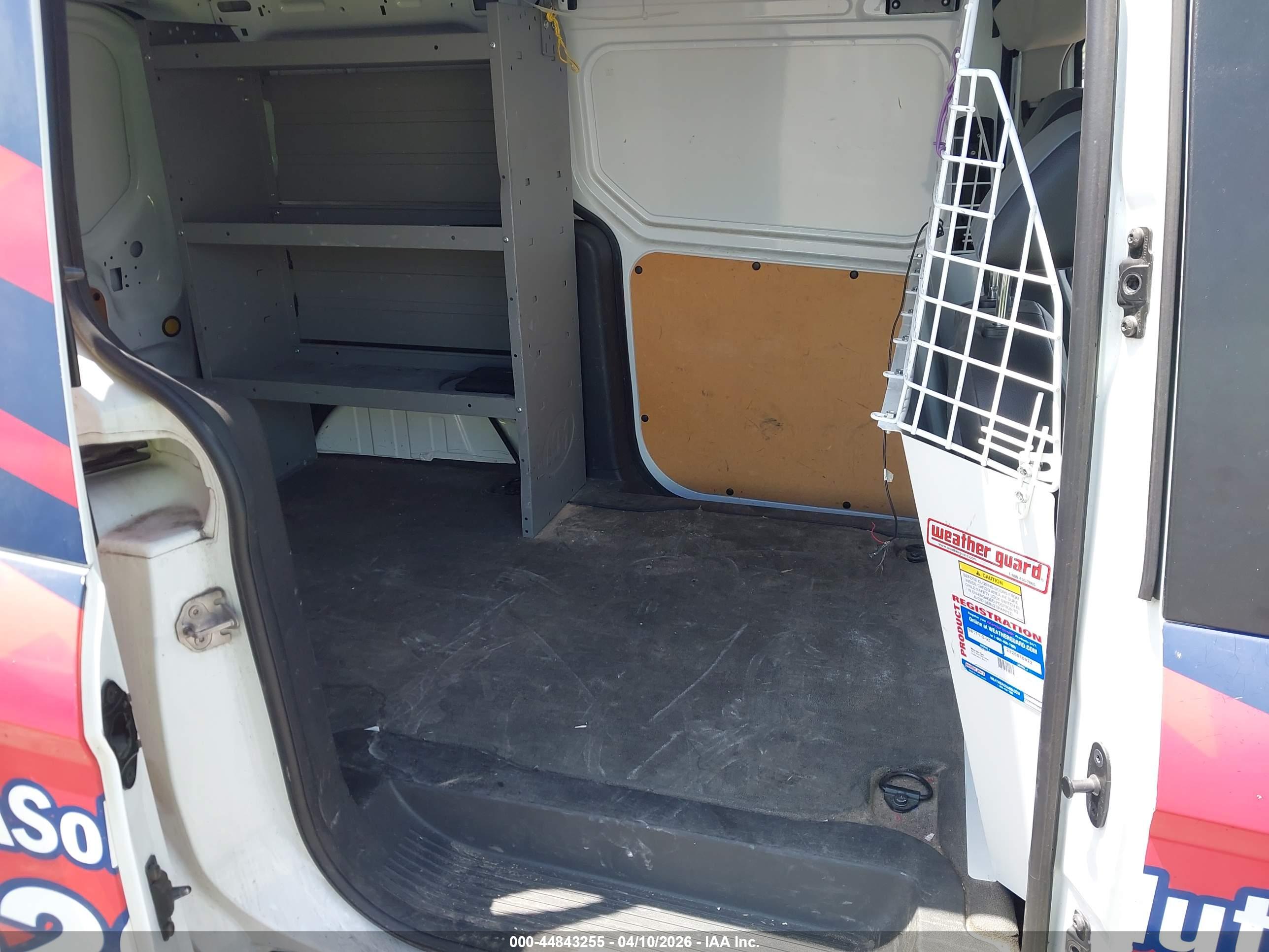 FORD TRANSIT image 8