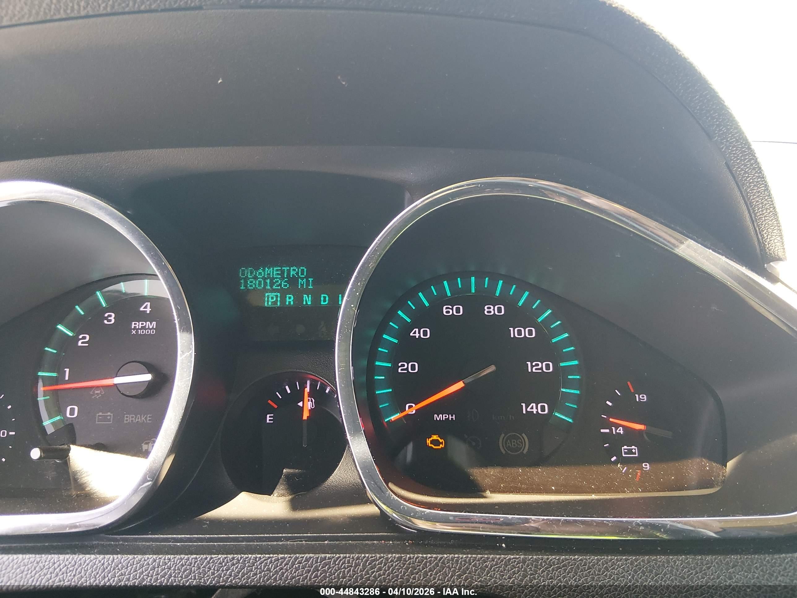 CHEVROLET TRAVERSE image 7