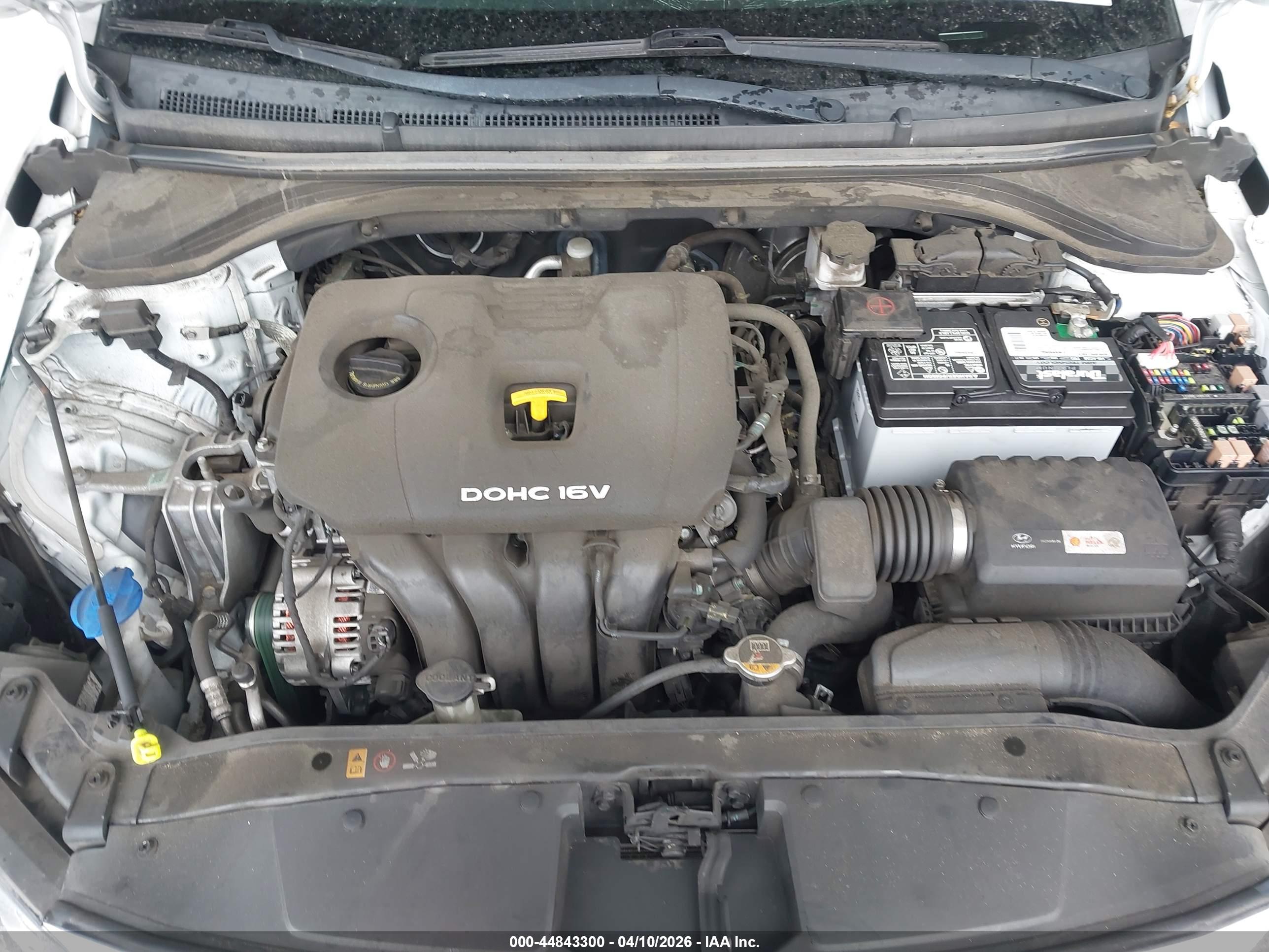 HYUNDAI ELANTRA image 10