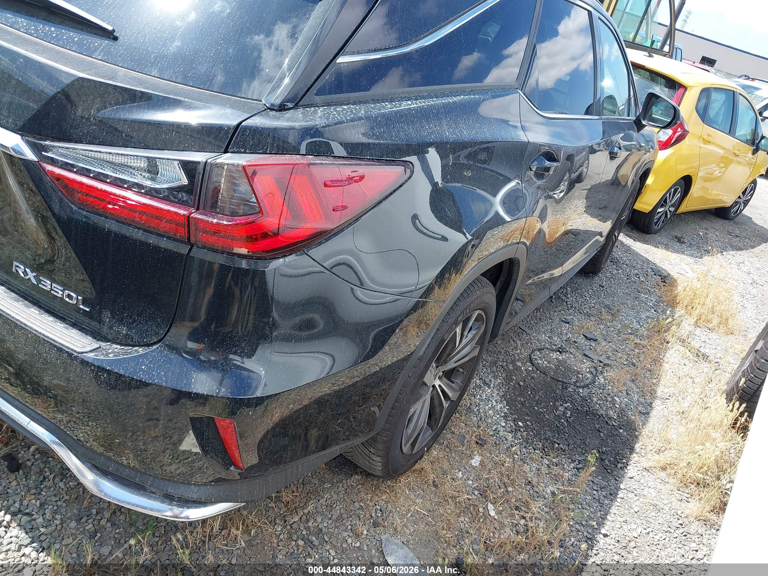 LEXUS RX image 4