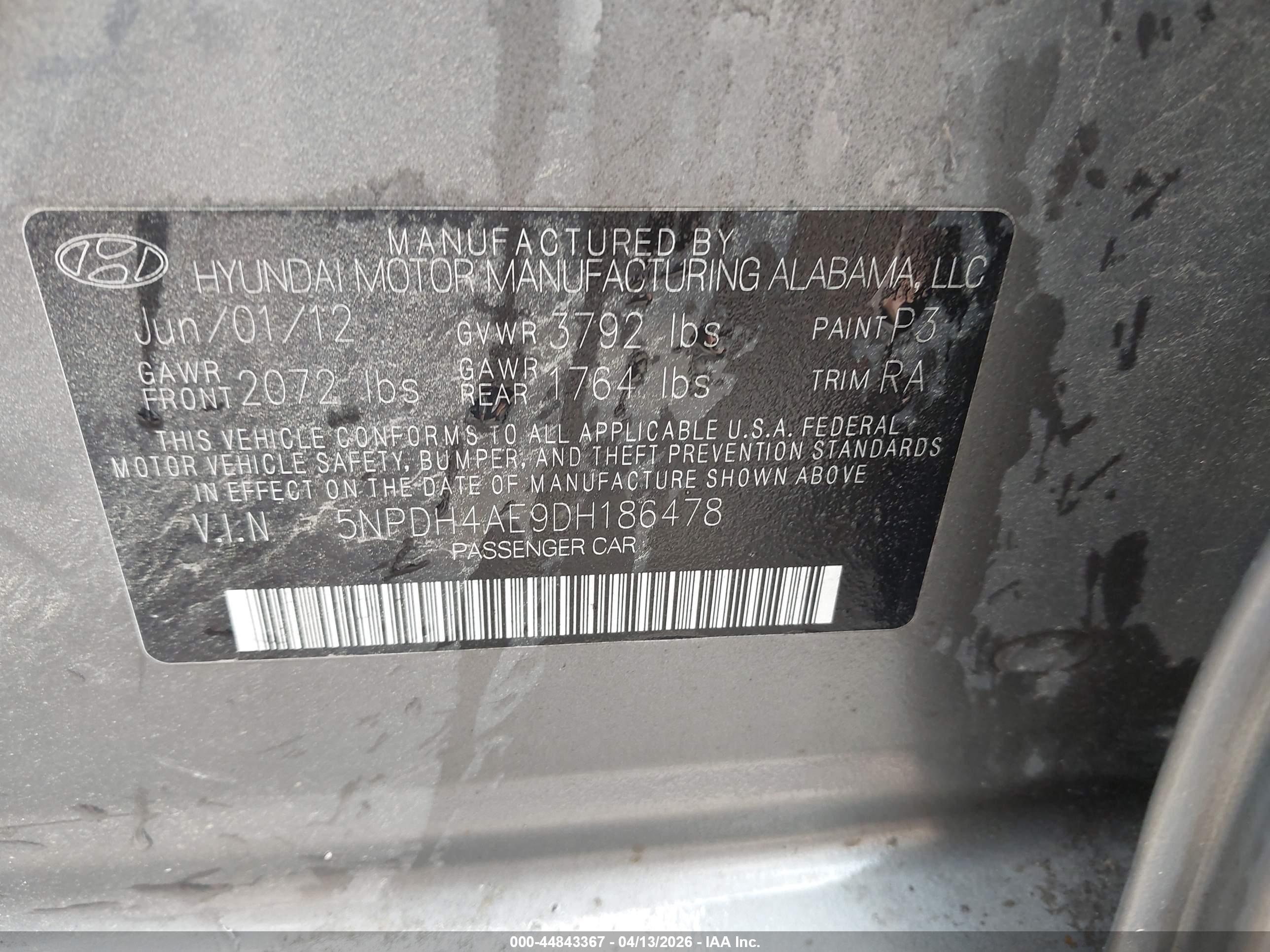 HYUNDAI ELANTRA image 9