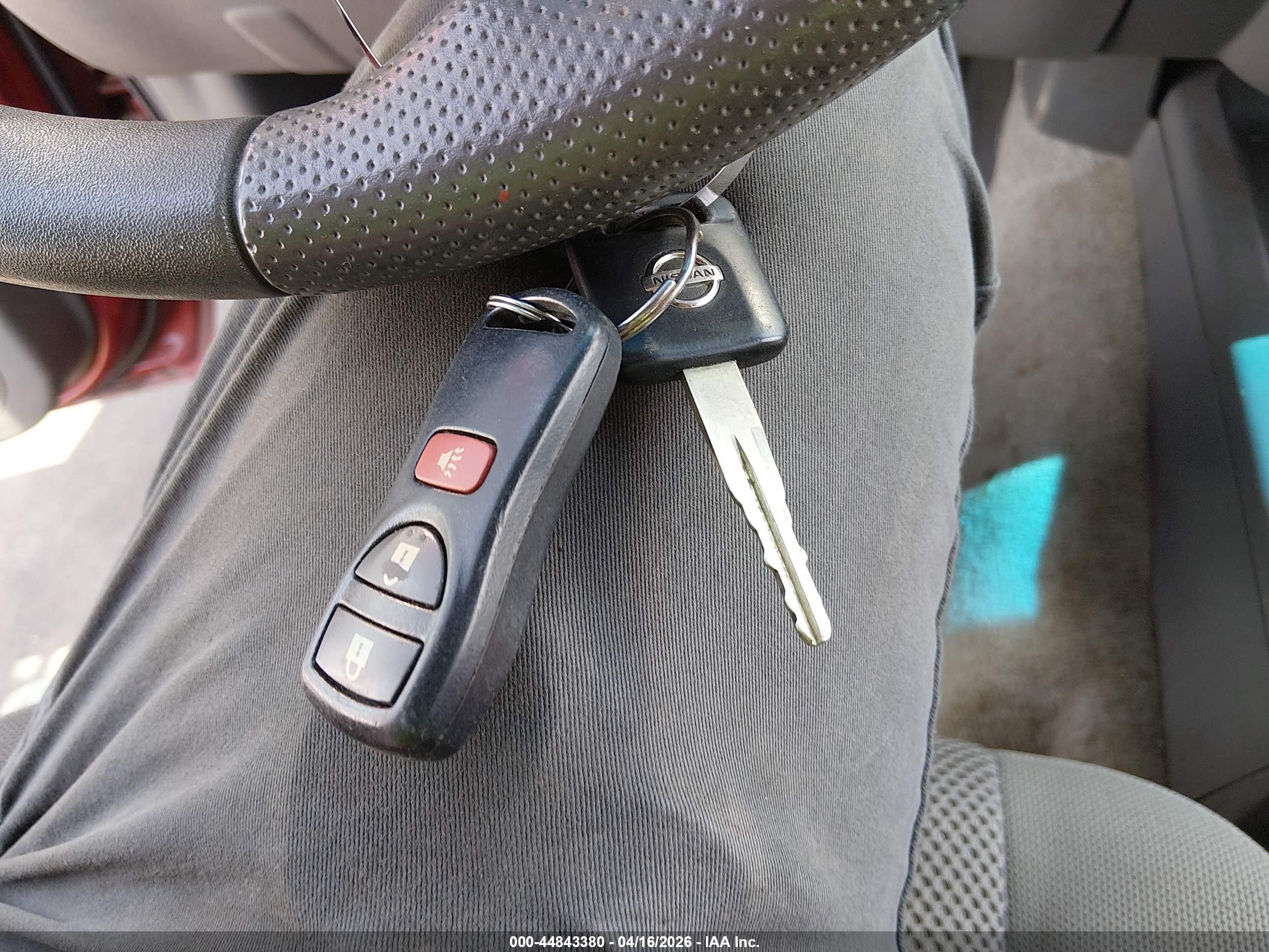 NISSAN FRONTIER image 11