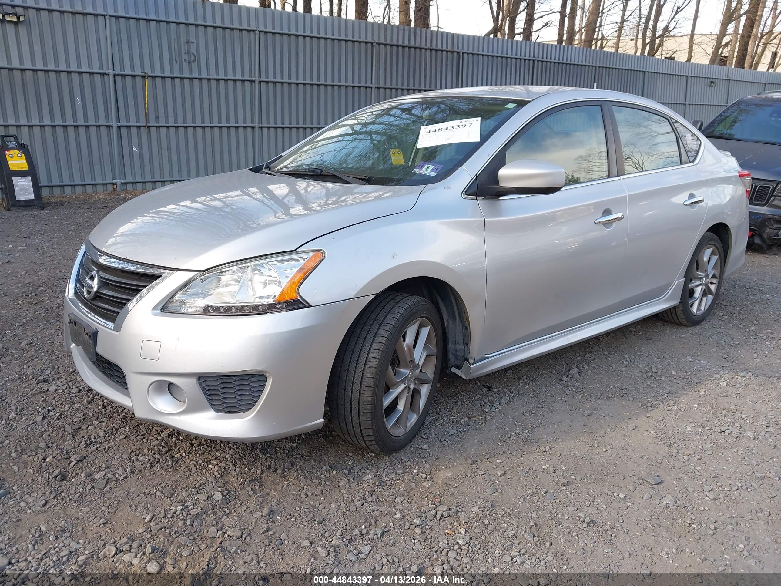 NISSAN SENTRA image 2