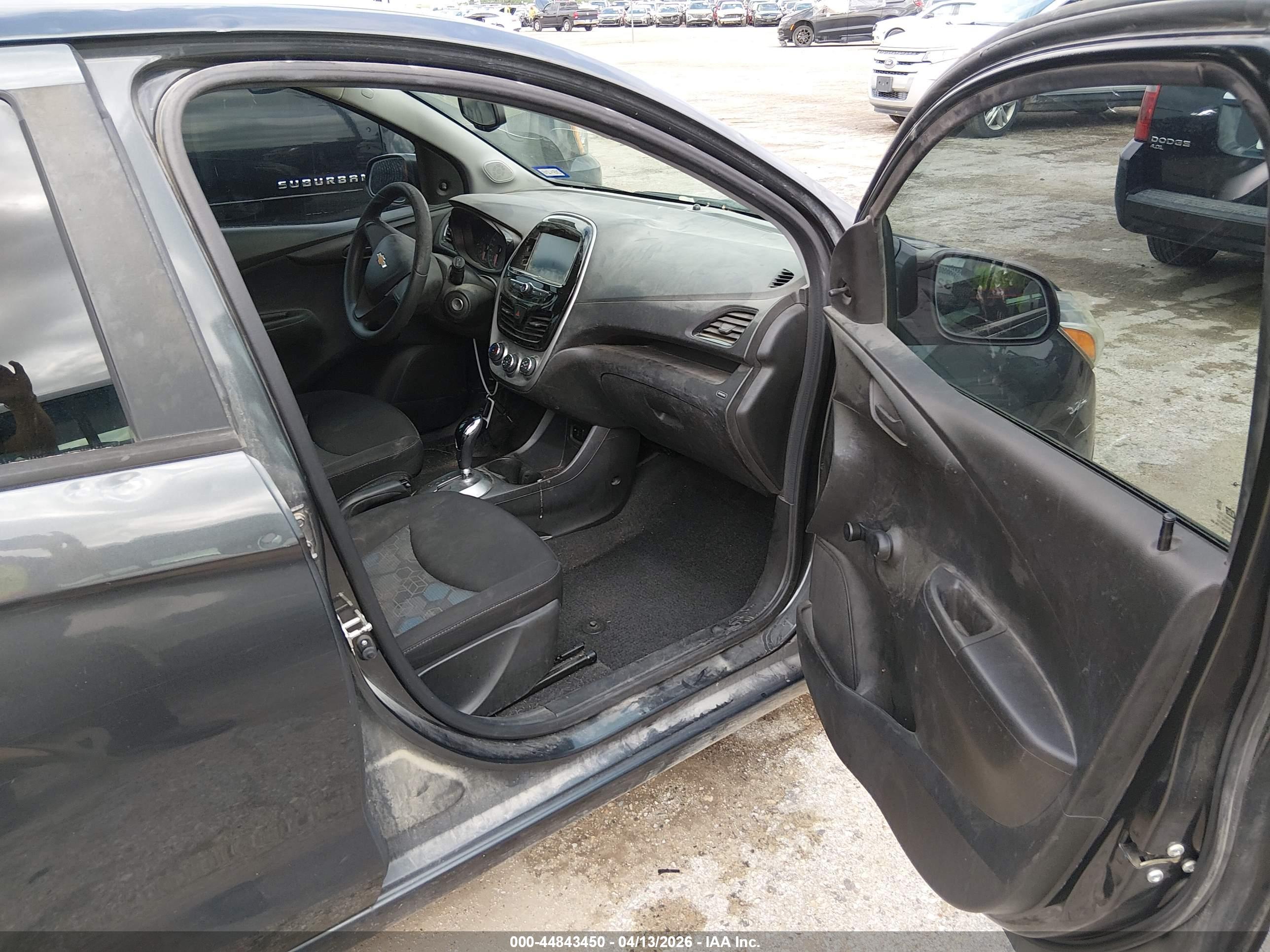 CHEVROLET SPARK image 5