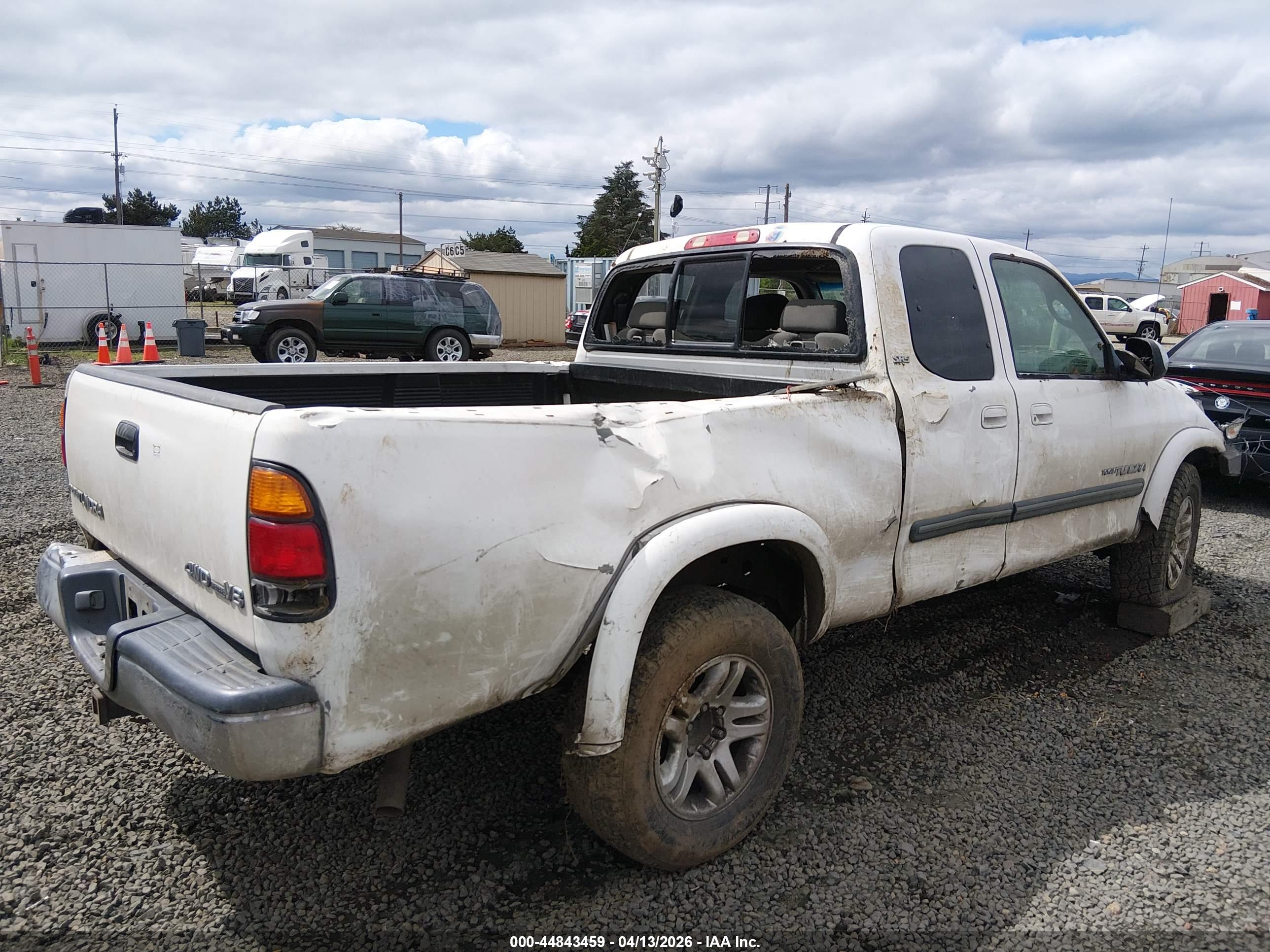 TOYOTA TUNDRA image 4