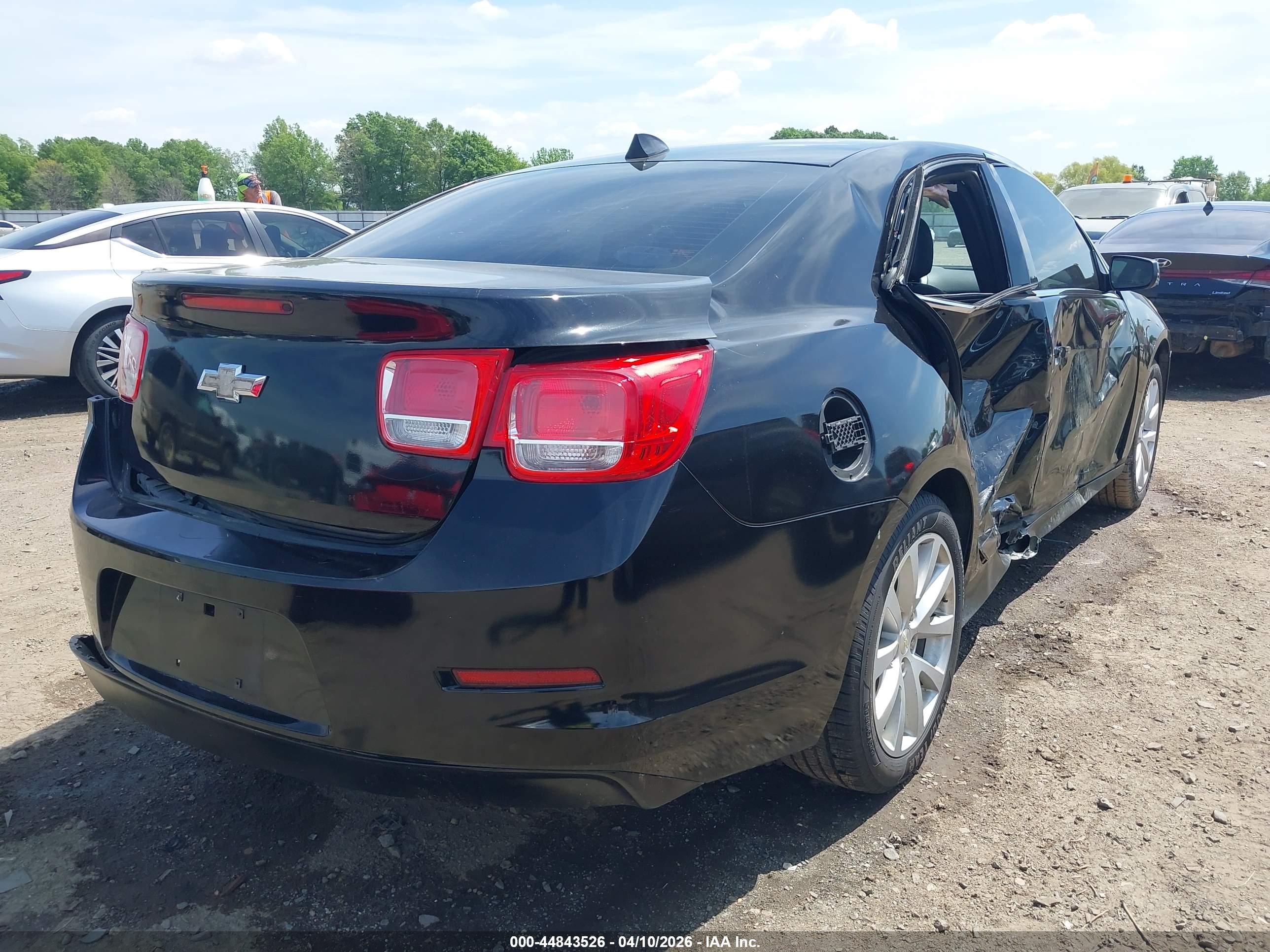 CHEVROLET MALIBU image 4