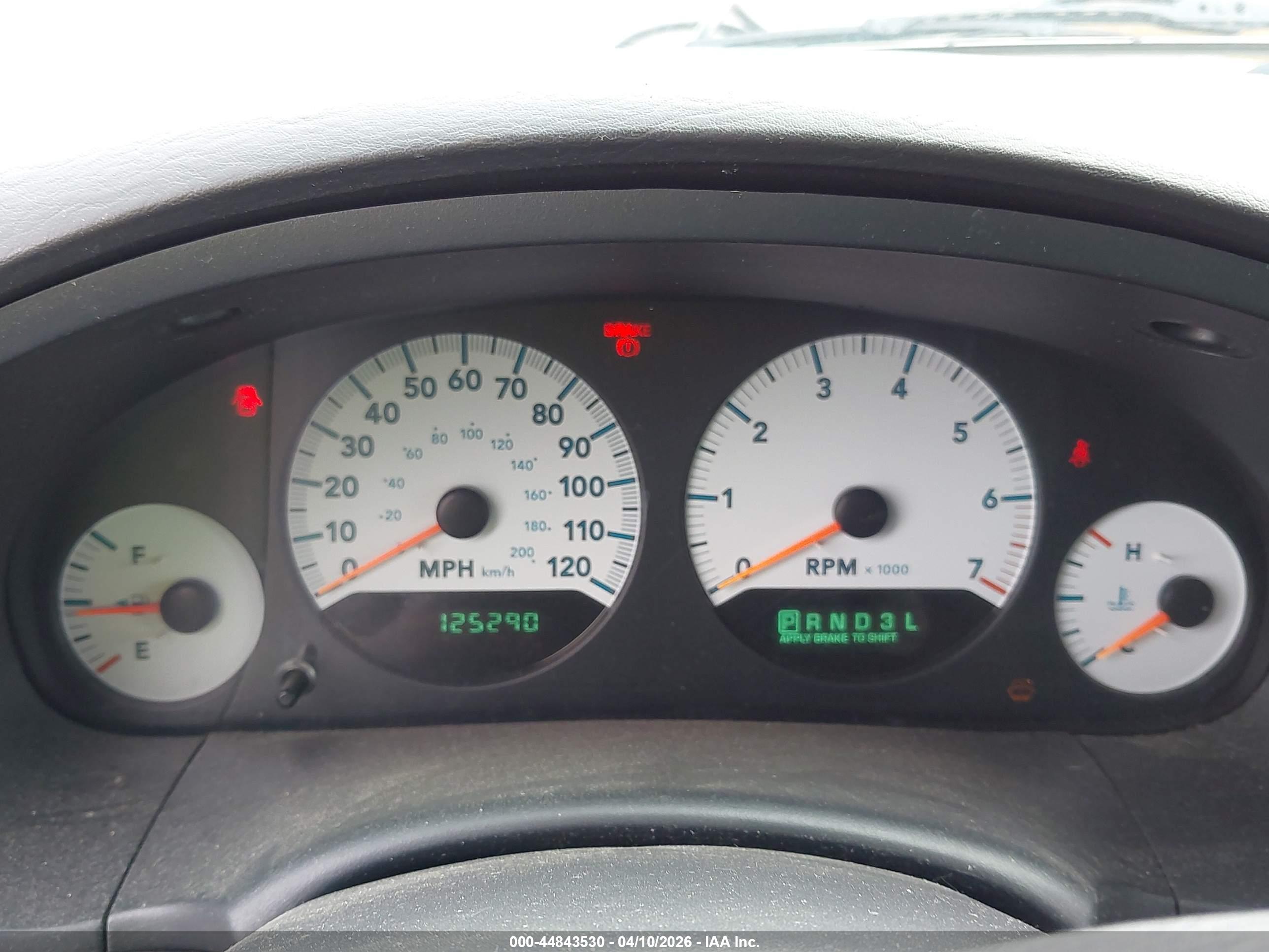 DODGE CARAVAN image 7