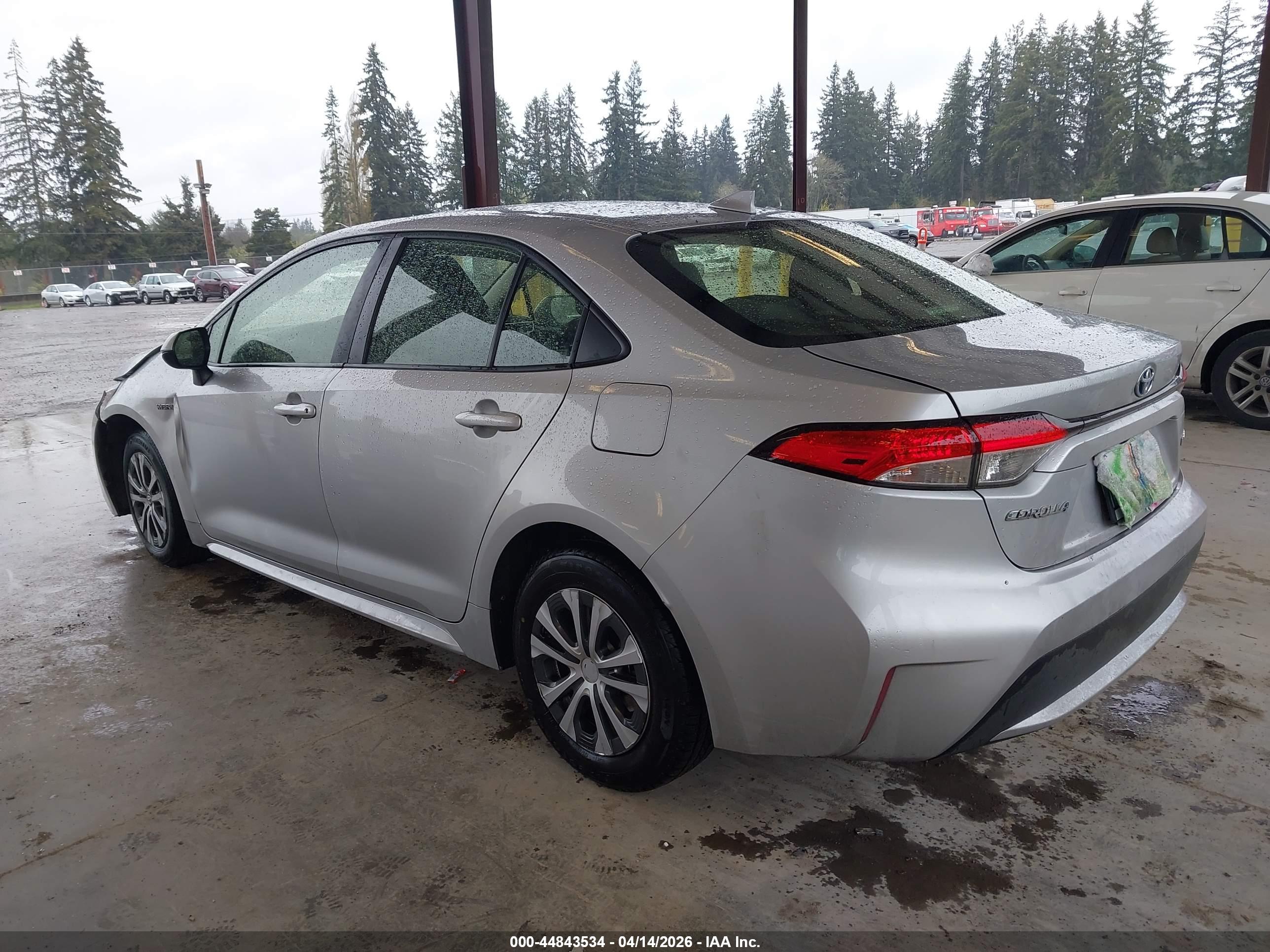 TOYOTA COROLLA image 3