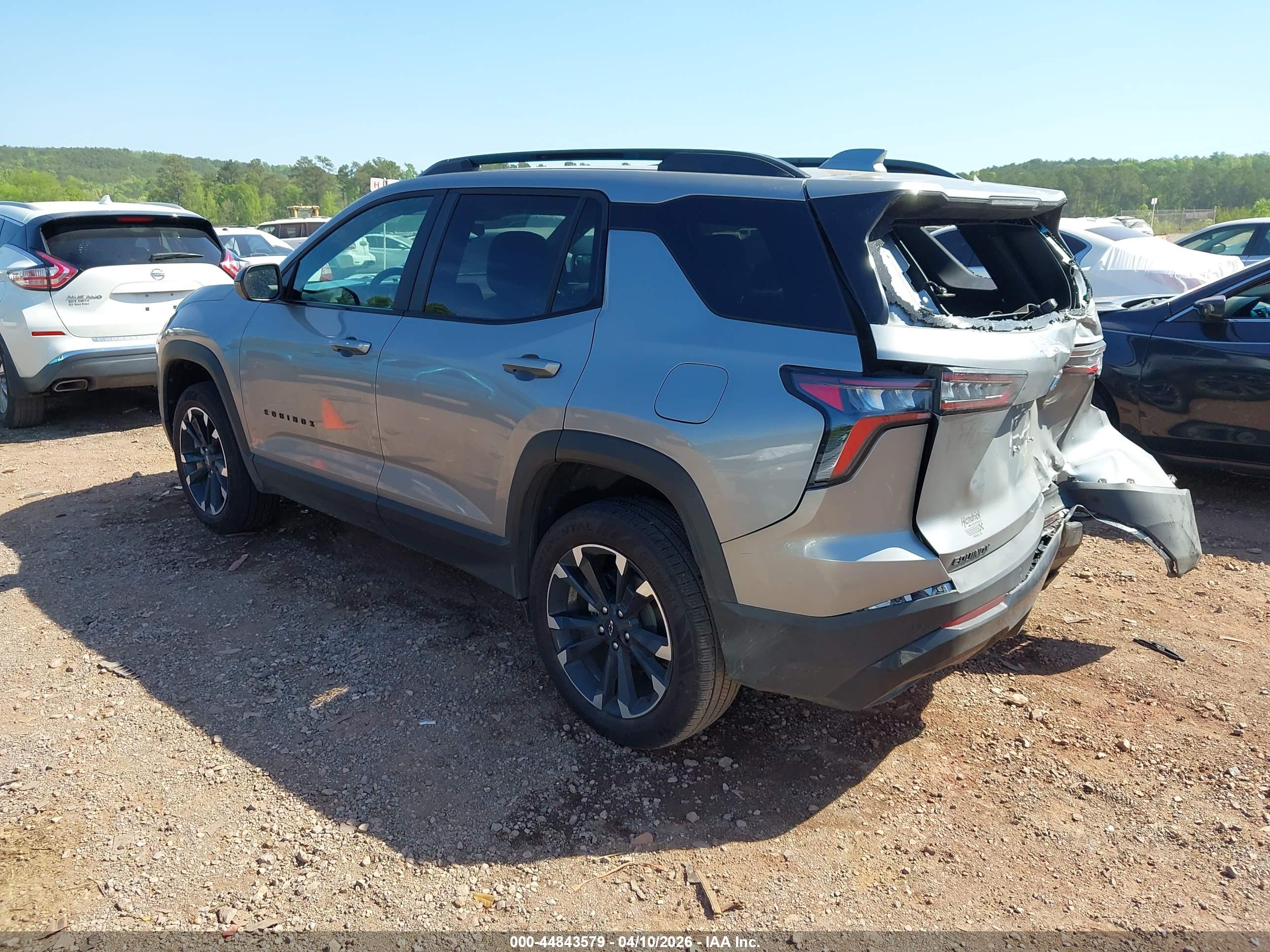 CHEVROLET EQUINOX image 3