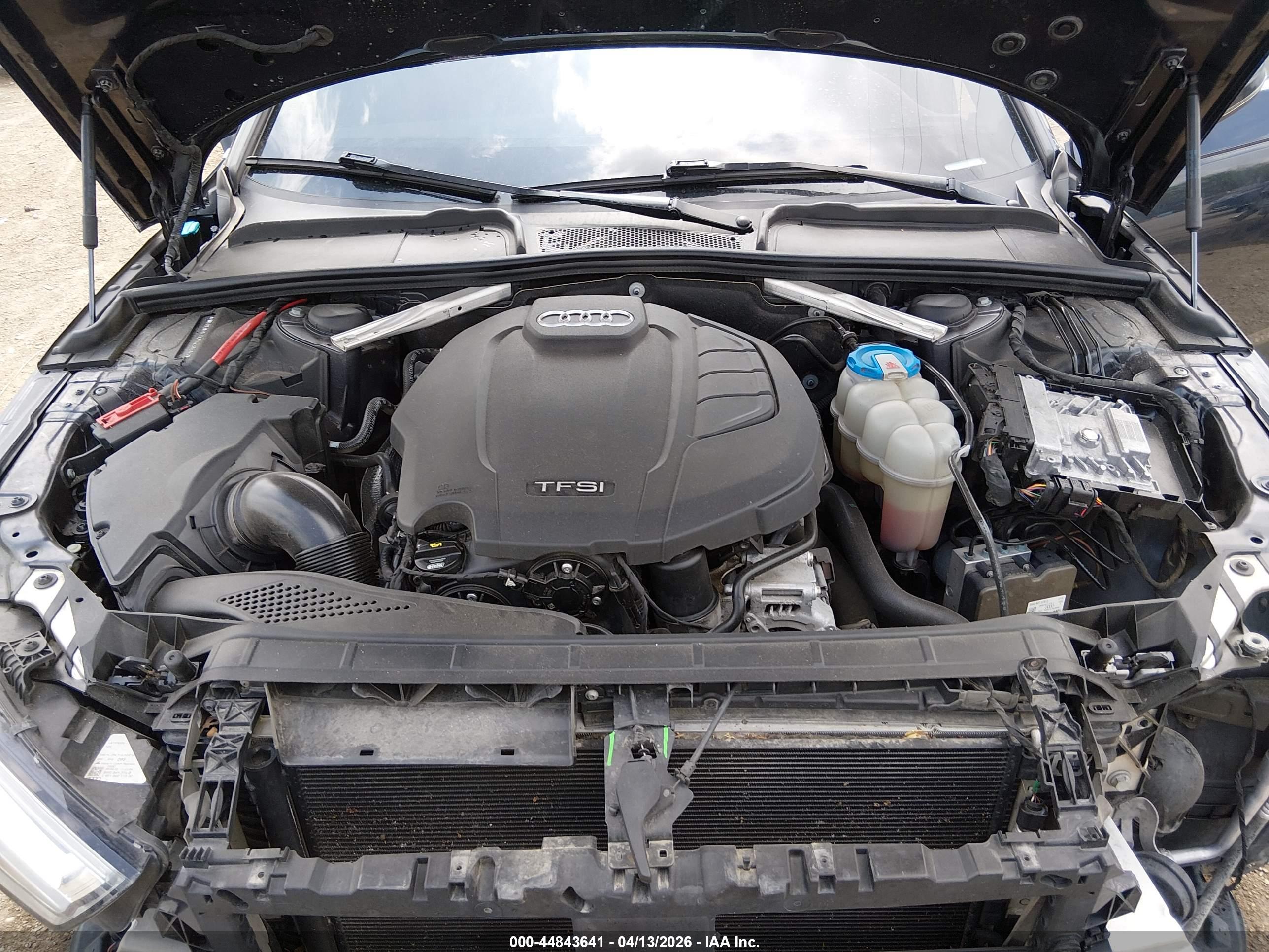 AUDI A4 image 10