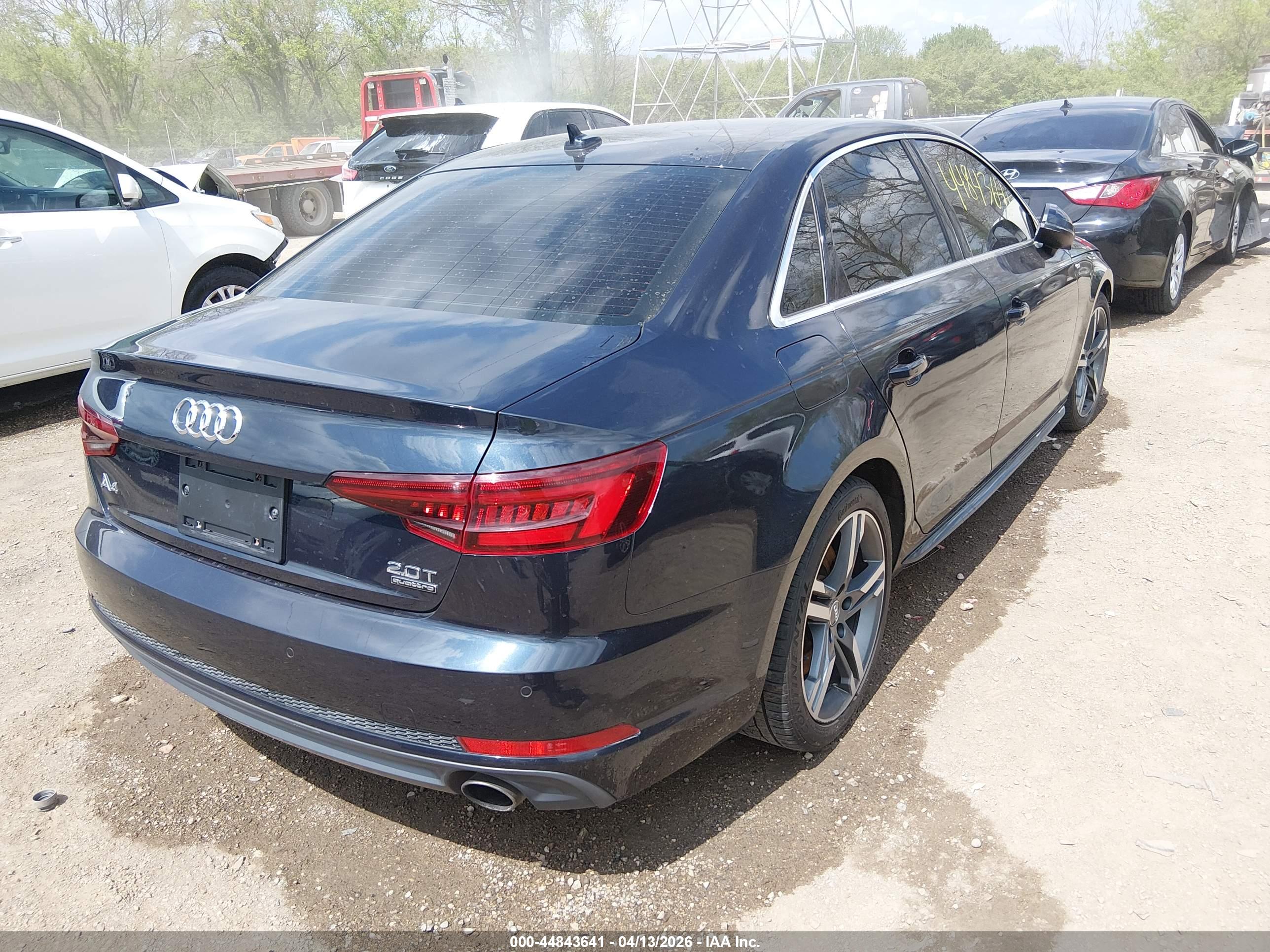 AUDI A4 image 4
