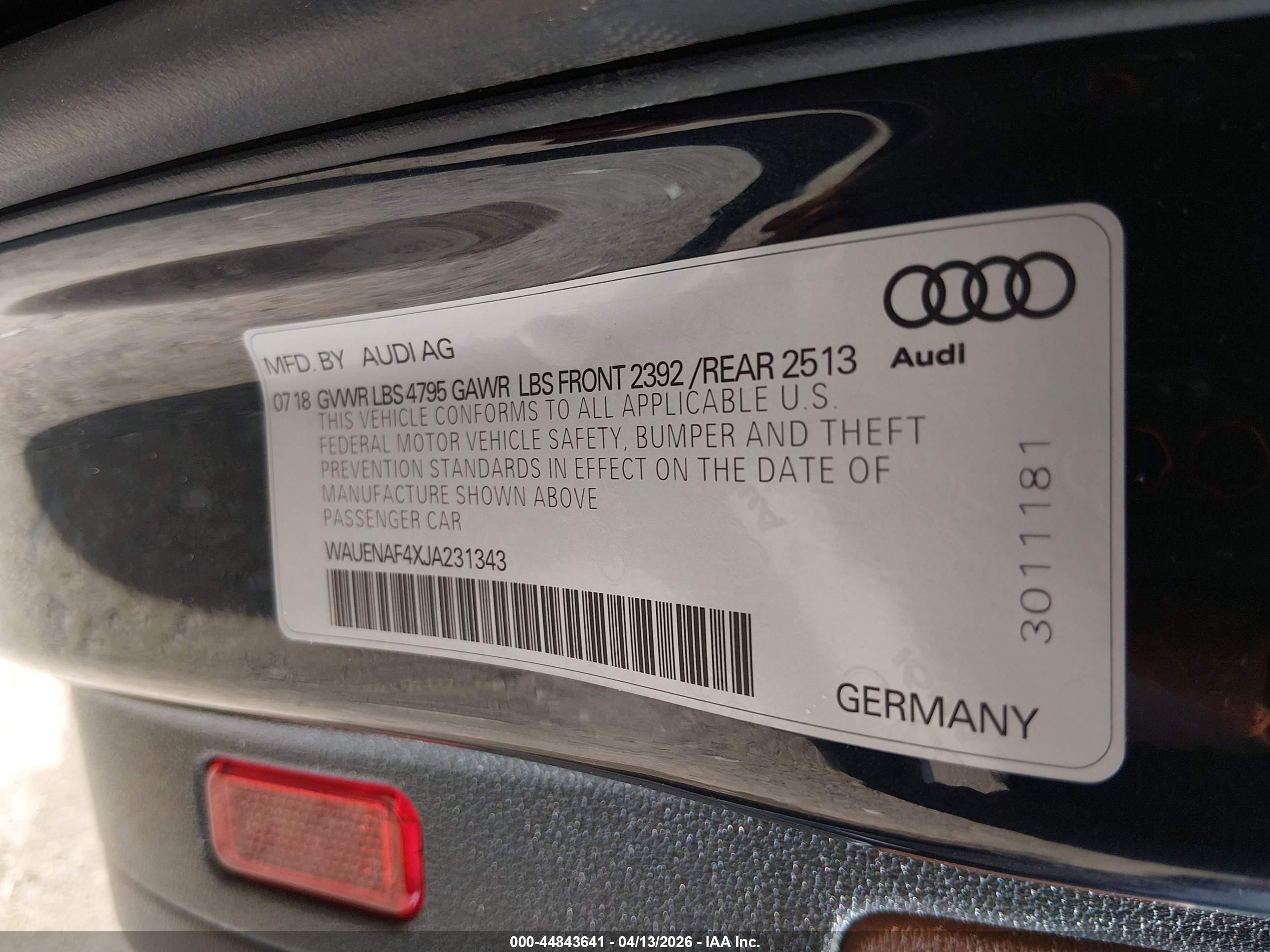 AUDI A4 image 9