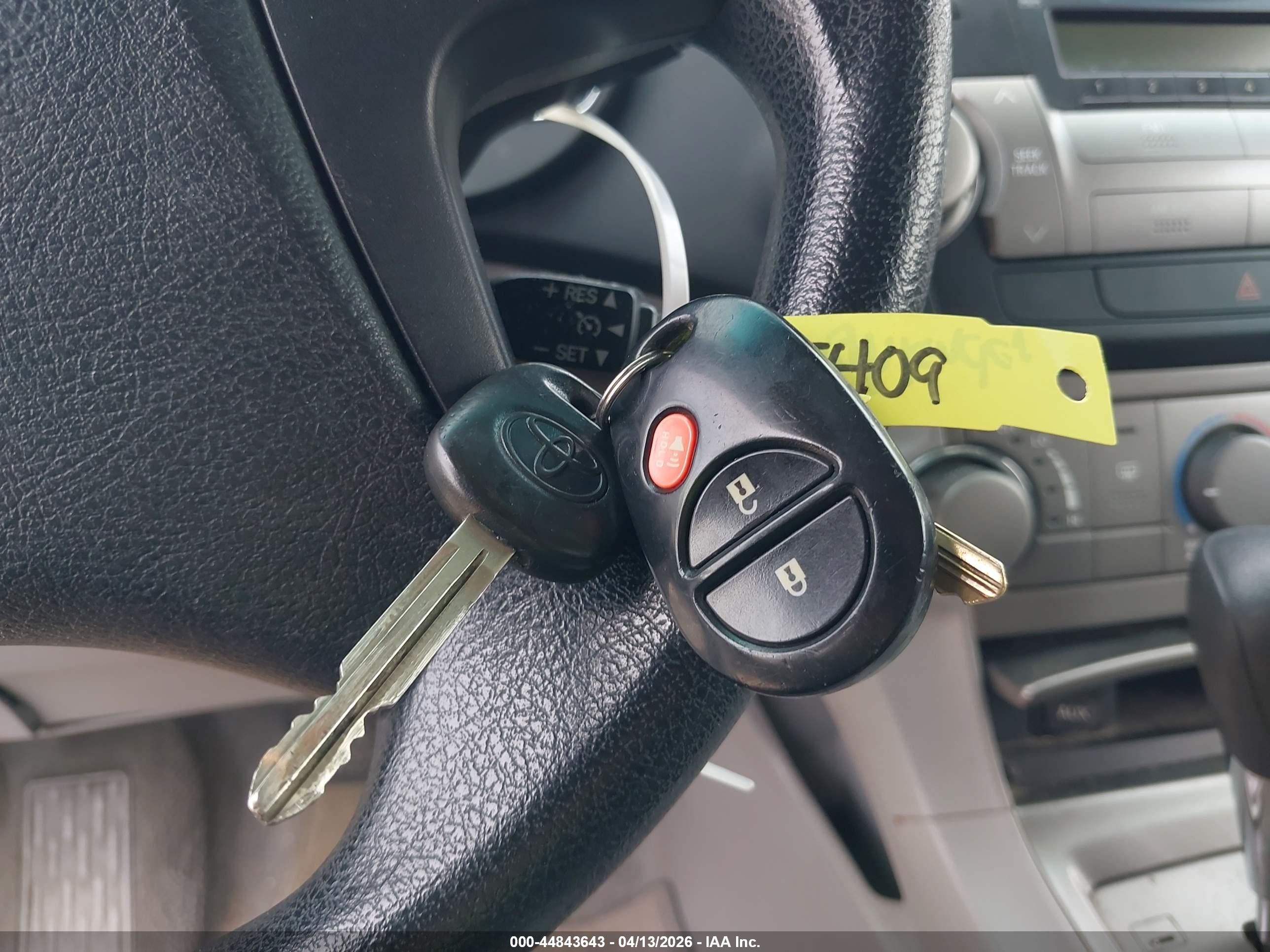 TOYOTA HIGHLANDER image 11