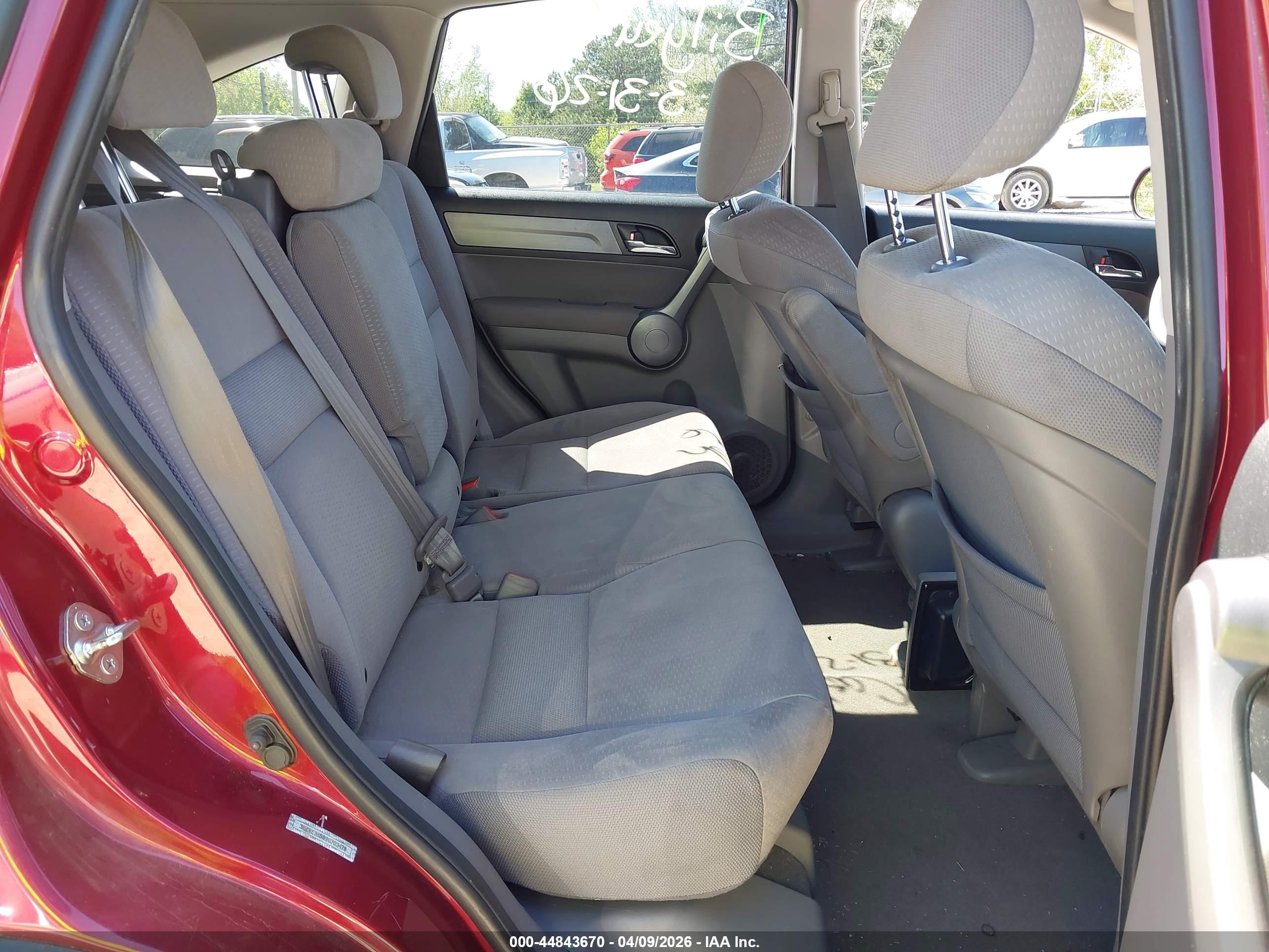 HONDA CR-V image 8