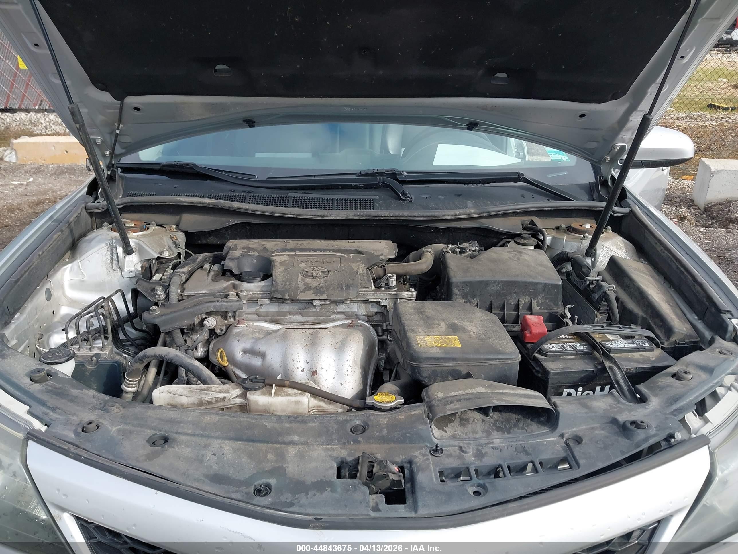 TOYOTA CAMRY image 10