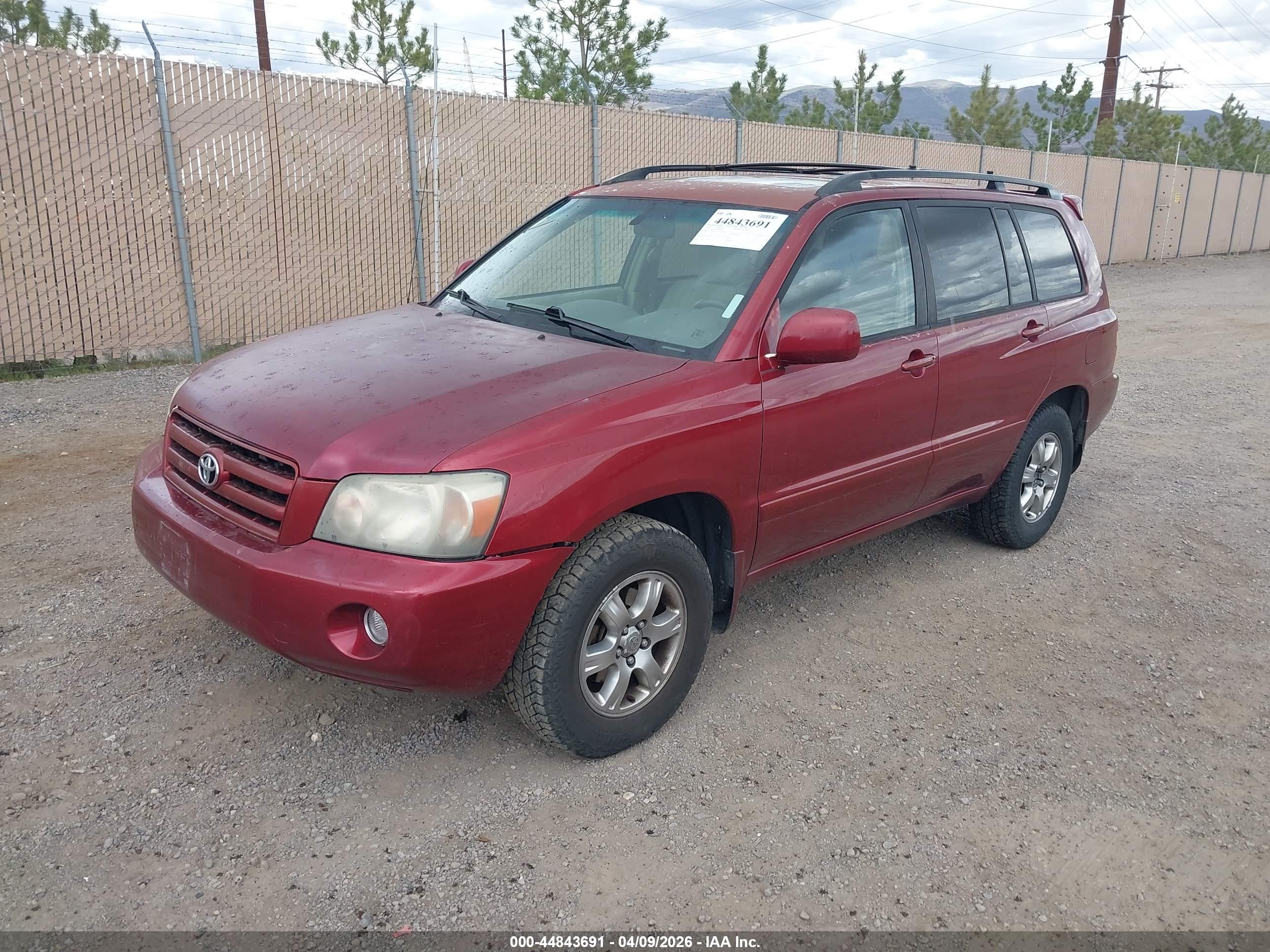 TOYOTA HIGHLANDER image 2