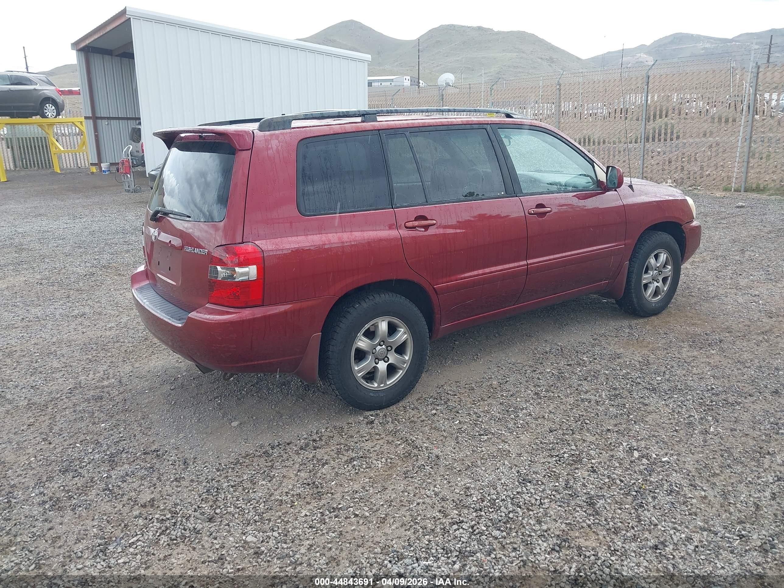 TOYOTA HIGHLANDER image 4