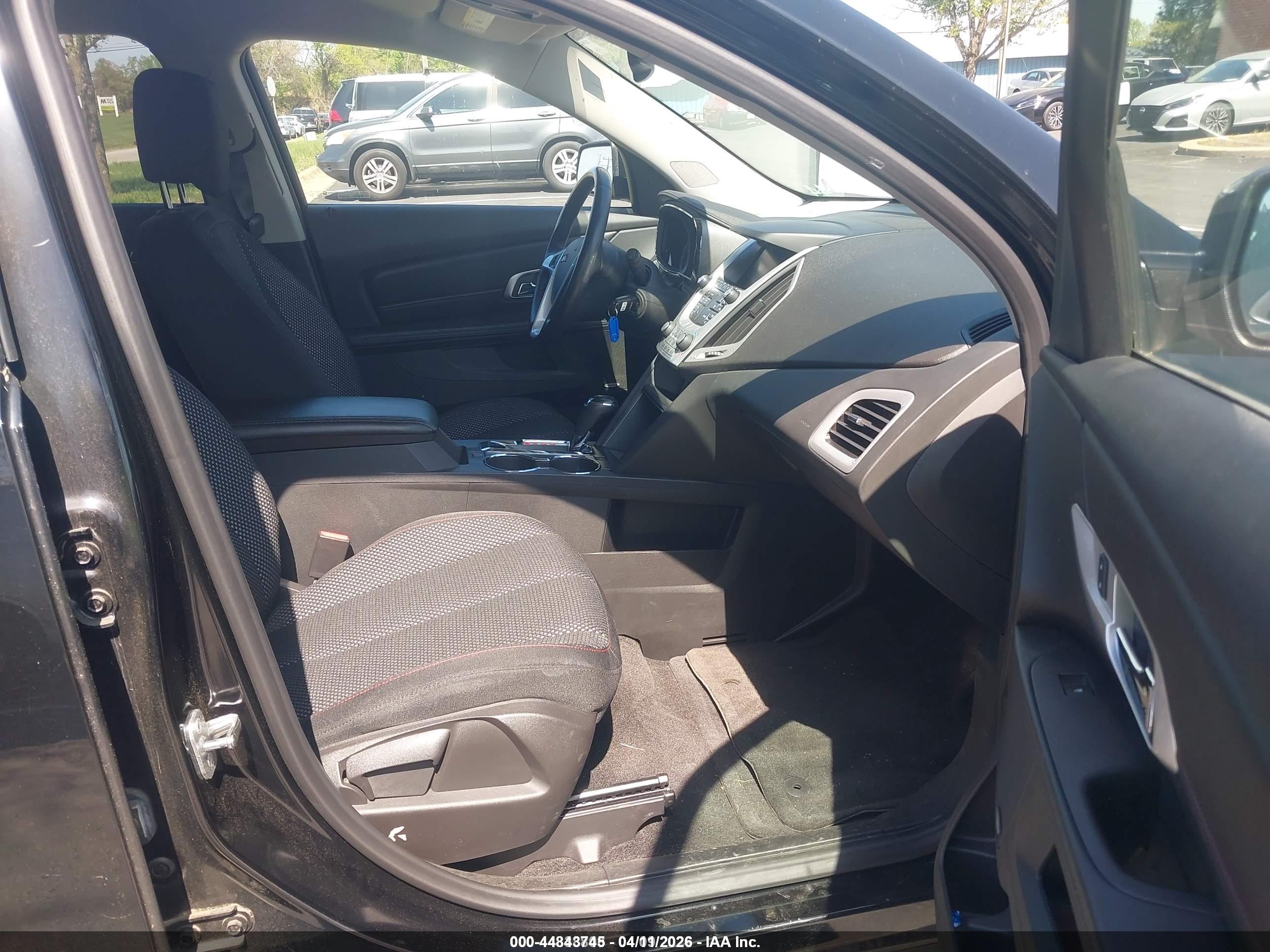 GMC TERRAIN image 5
