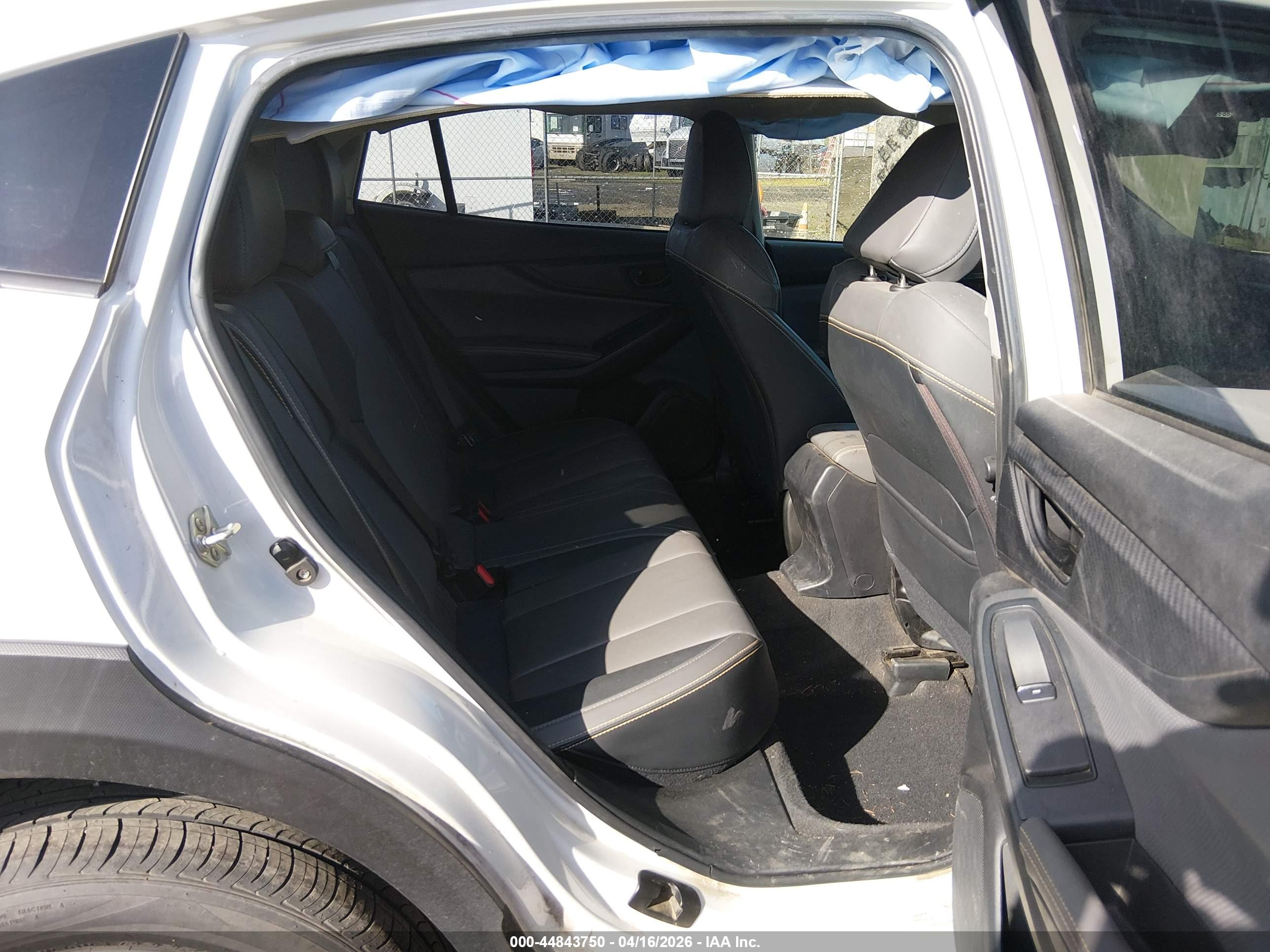 SUBARU CROSSTREK image 8