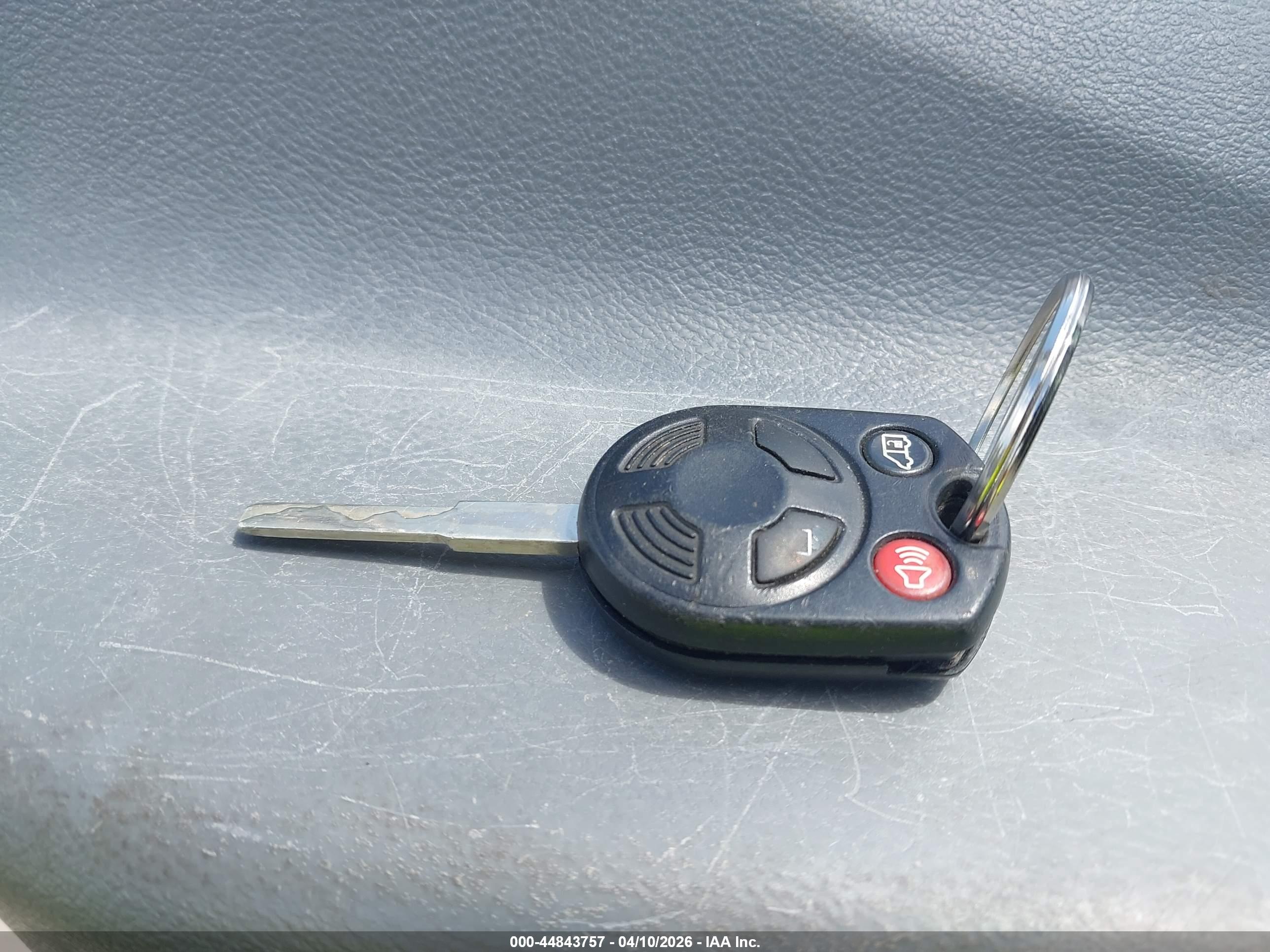 FORD TRANSIT-150 image 11