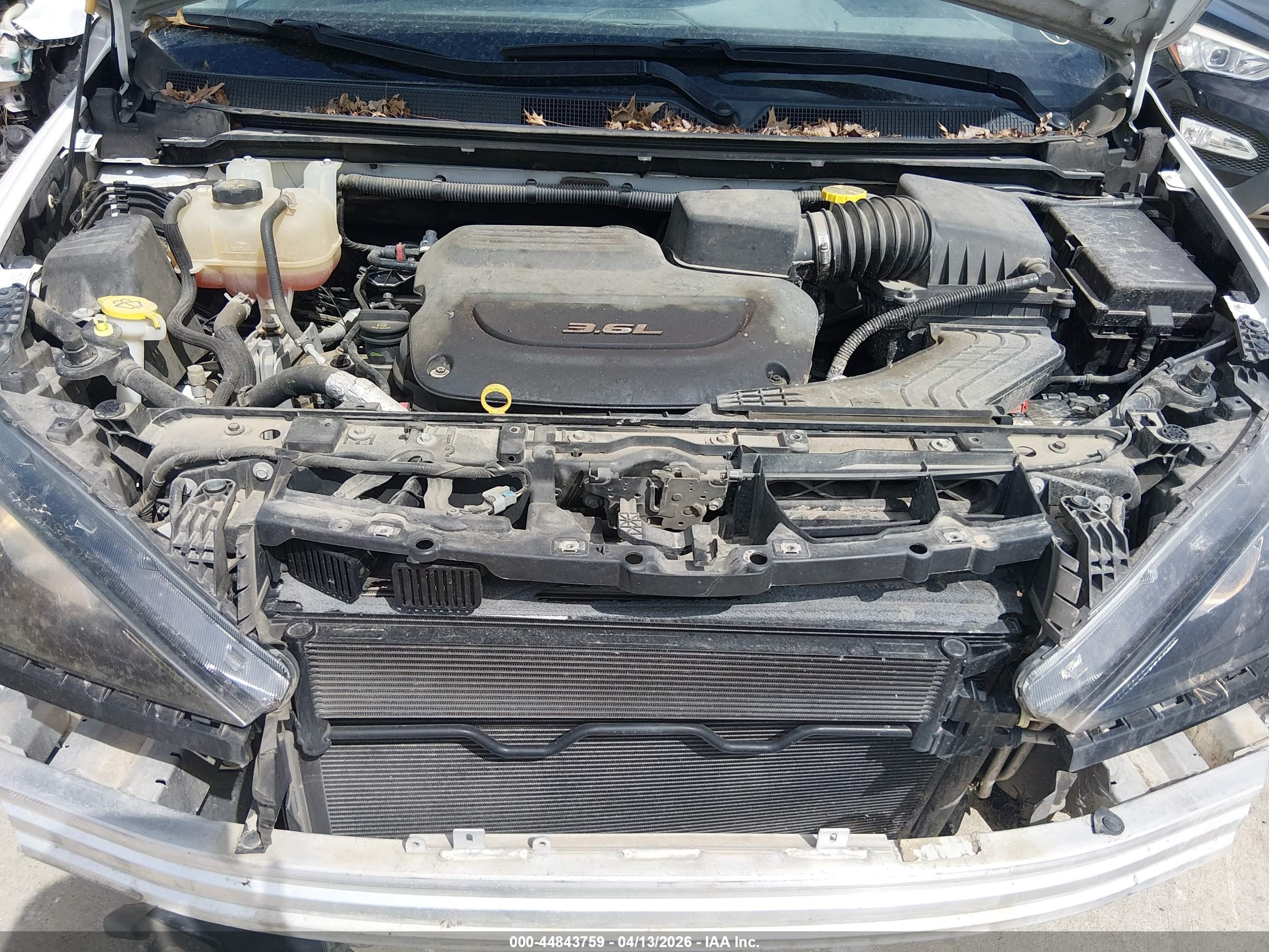 CHRYSLER PACIFICA image 10