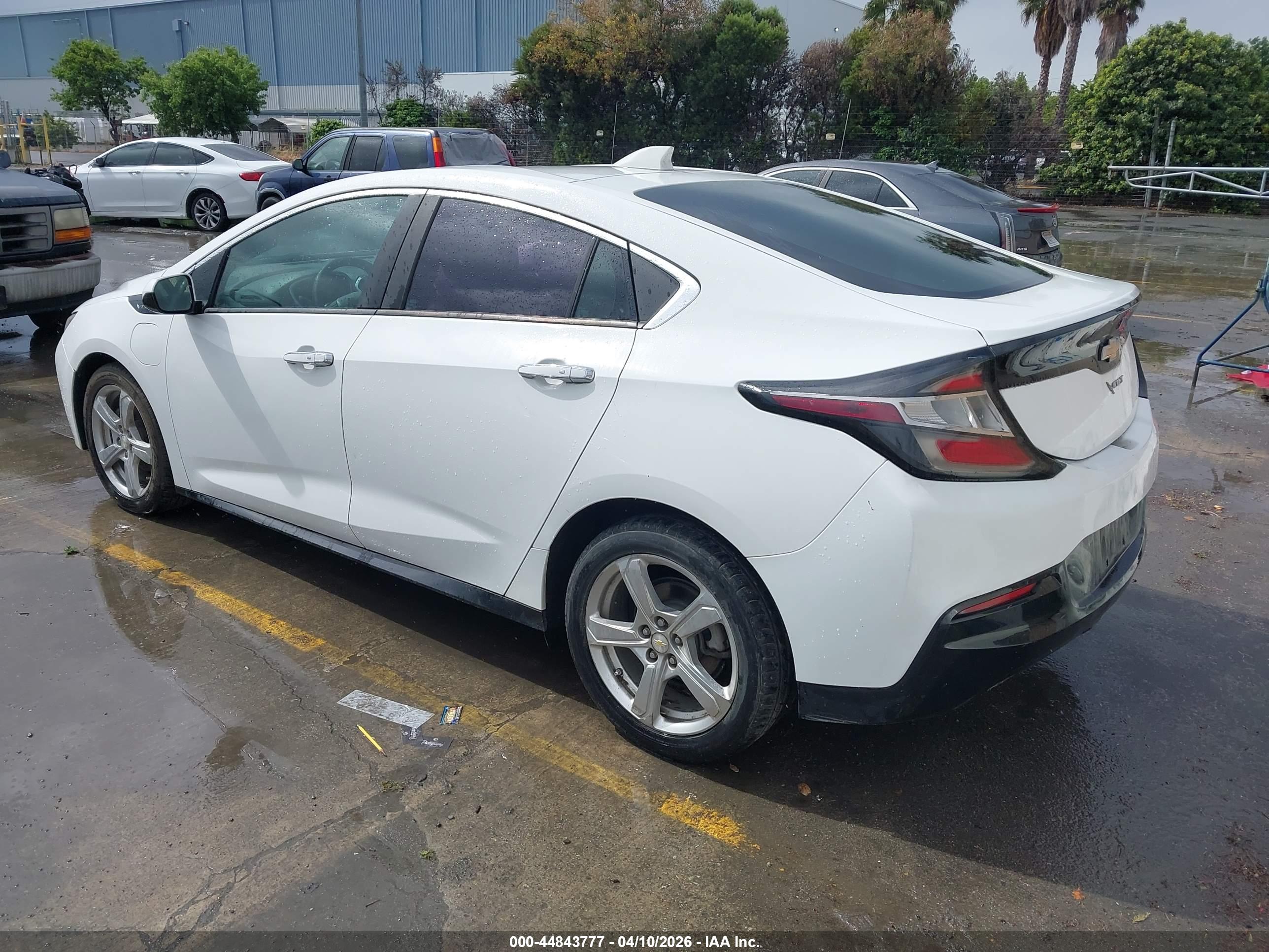 CHEVROLET VOLT image 3