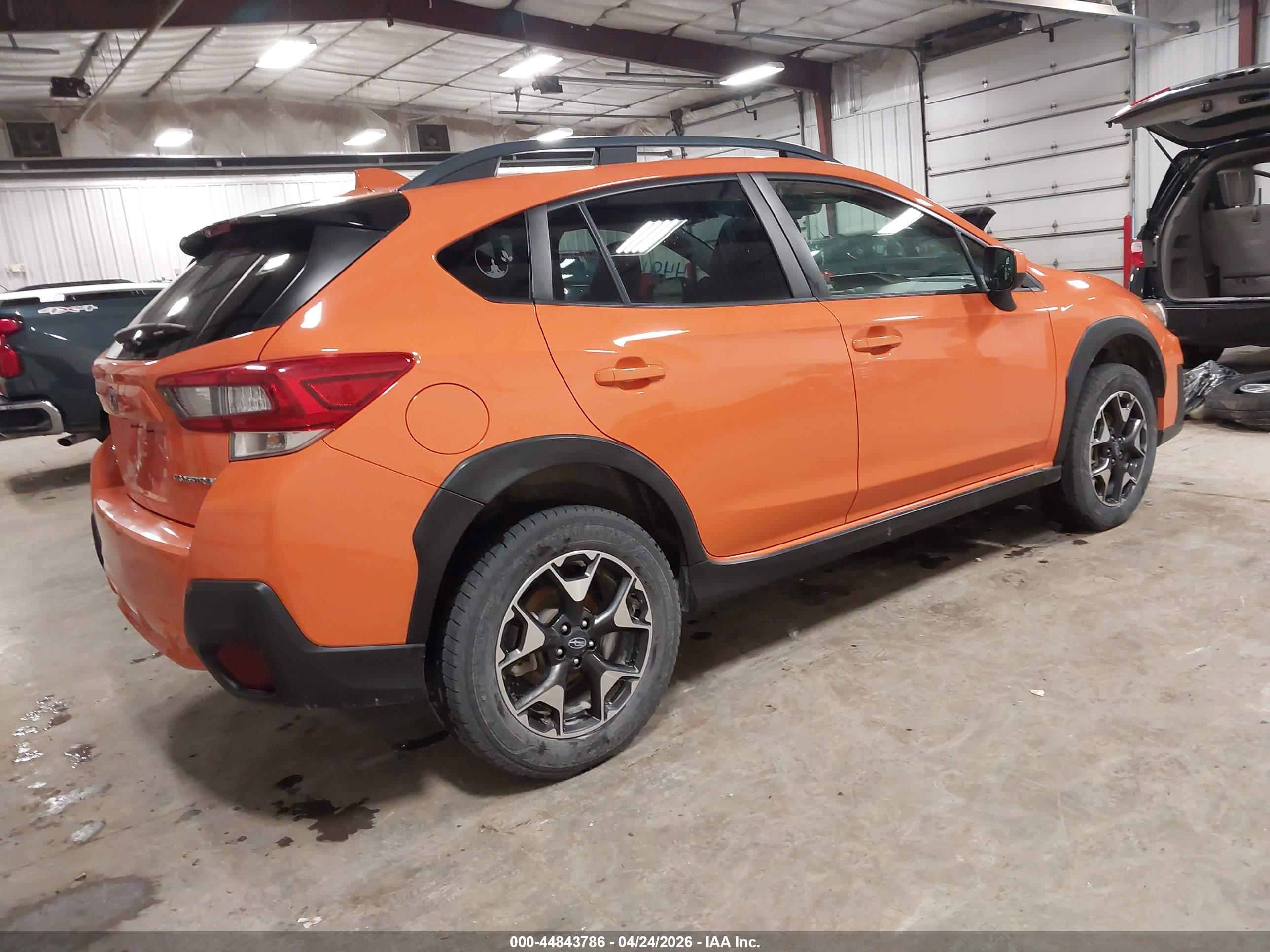 SUBARU CROSSTREK image 4