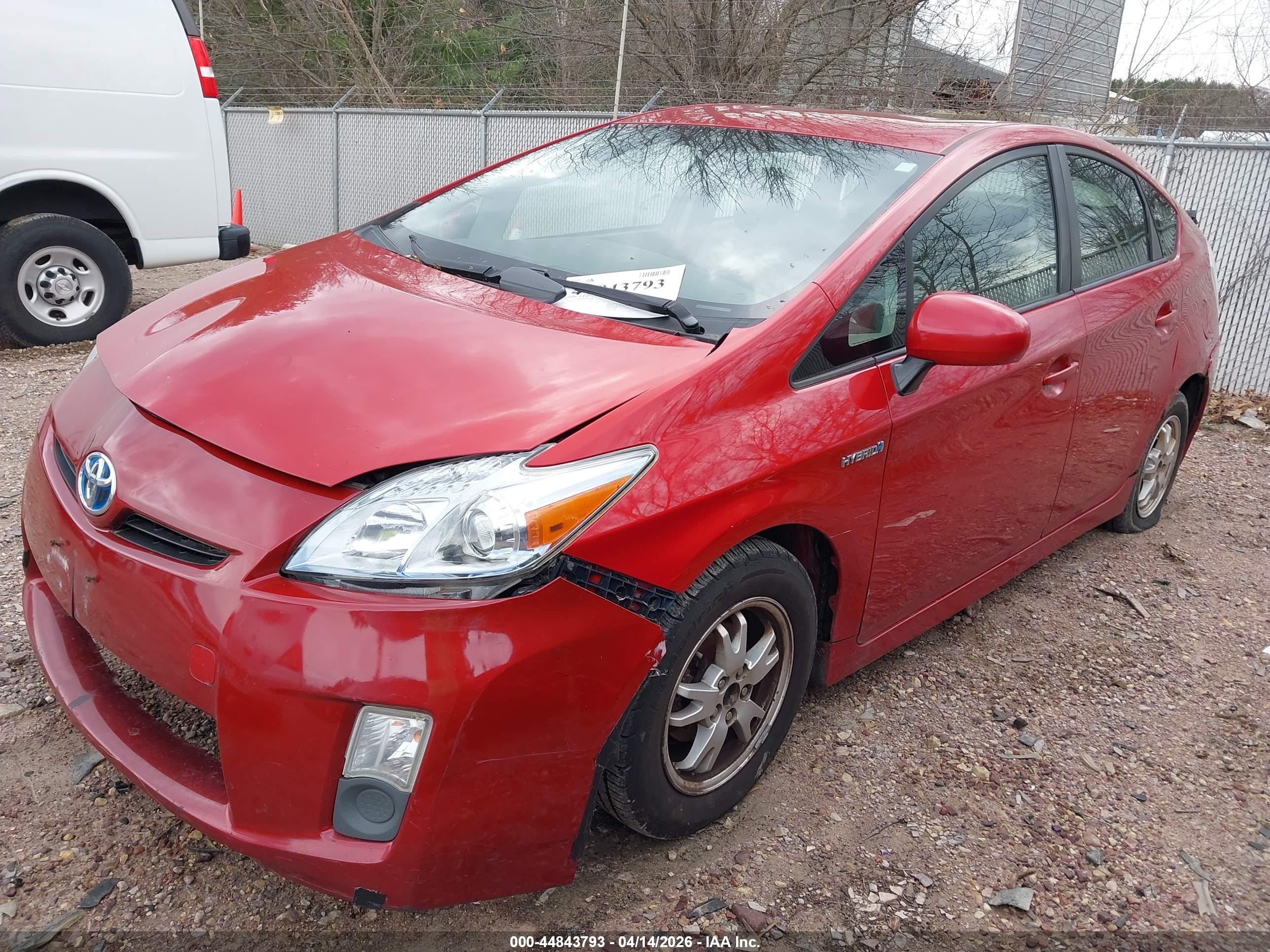 TOYOTA PRIUS image 2