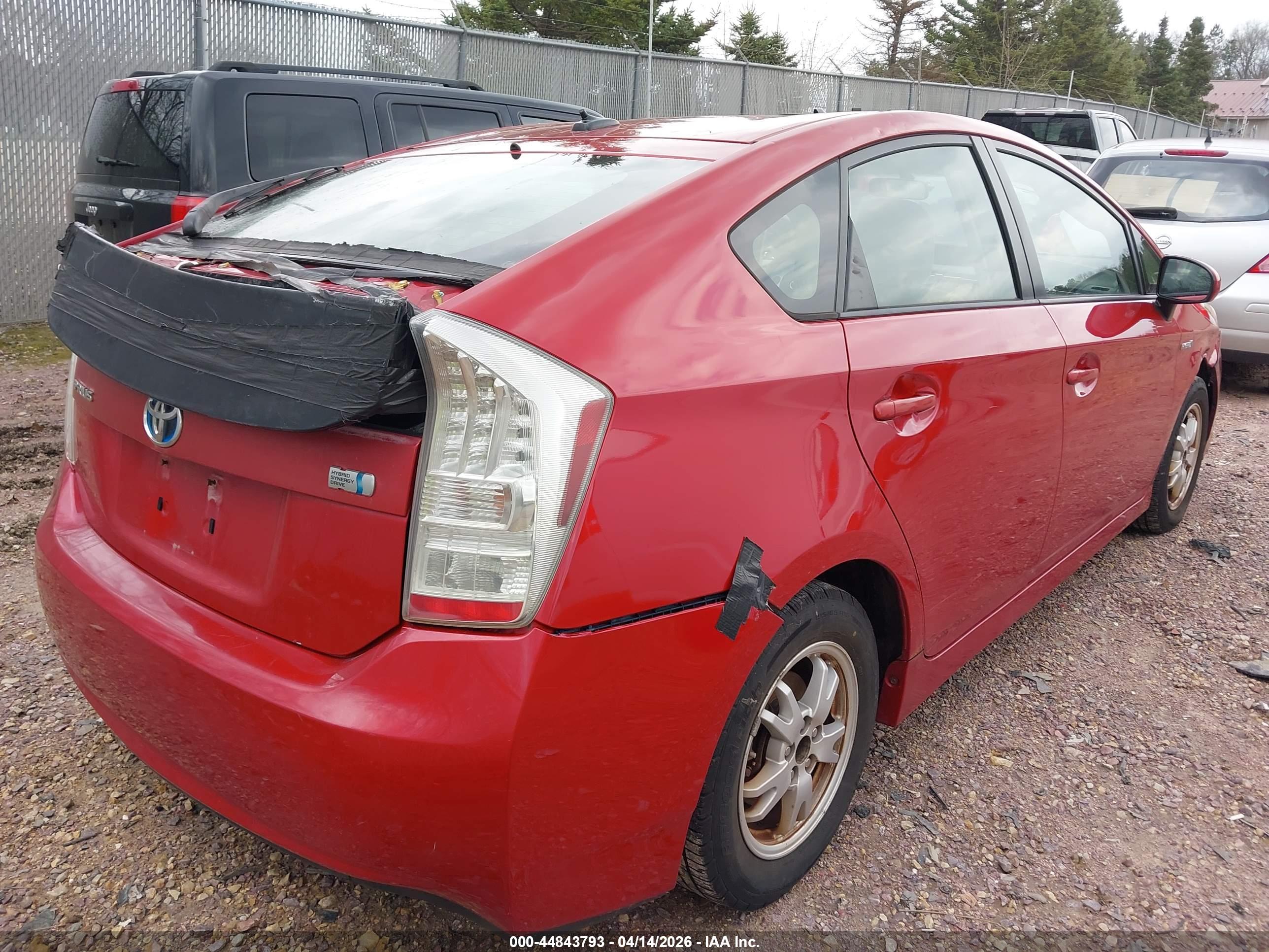 TOYOTA PRIUS image 4