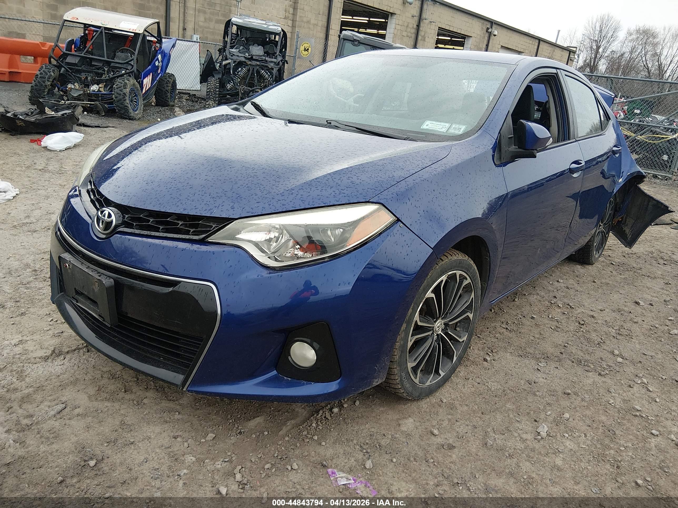 TOYOTA COROLLA image 2
