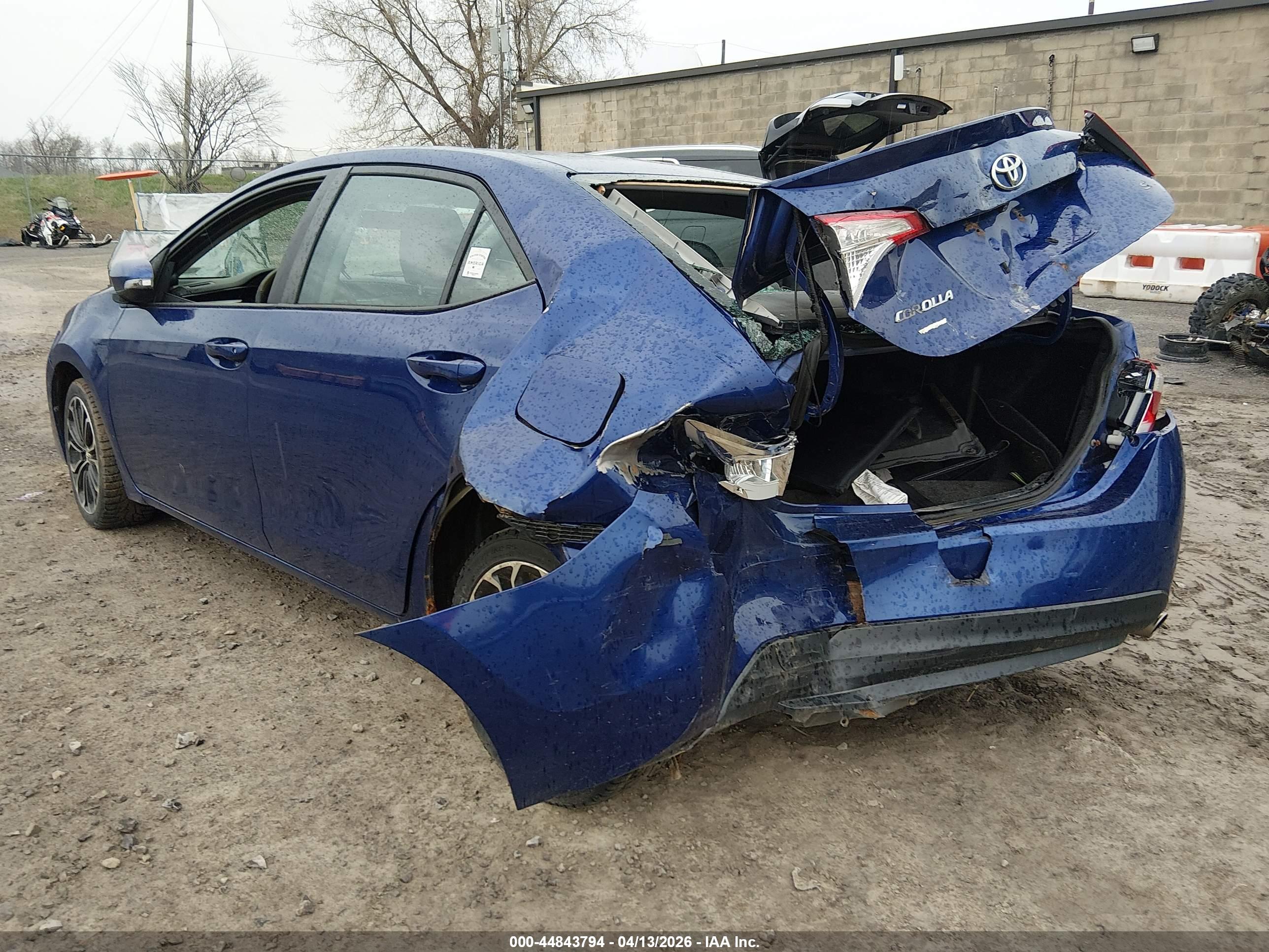 TOYOTA COROLLA image 3