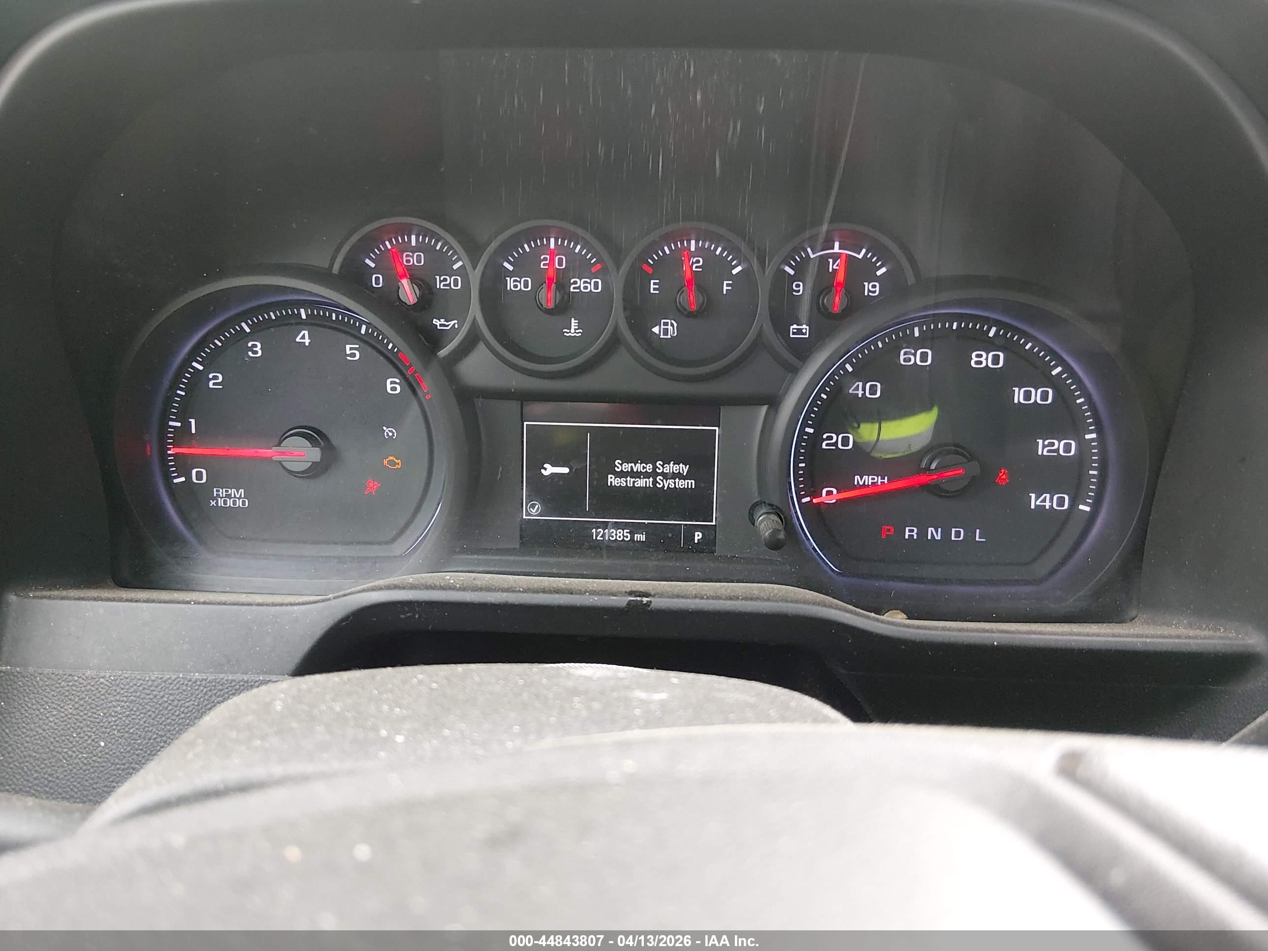 CHEVROLET SILVERADO image 7