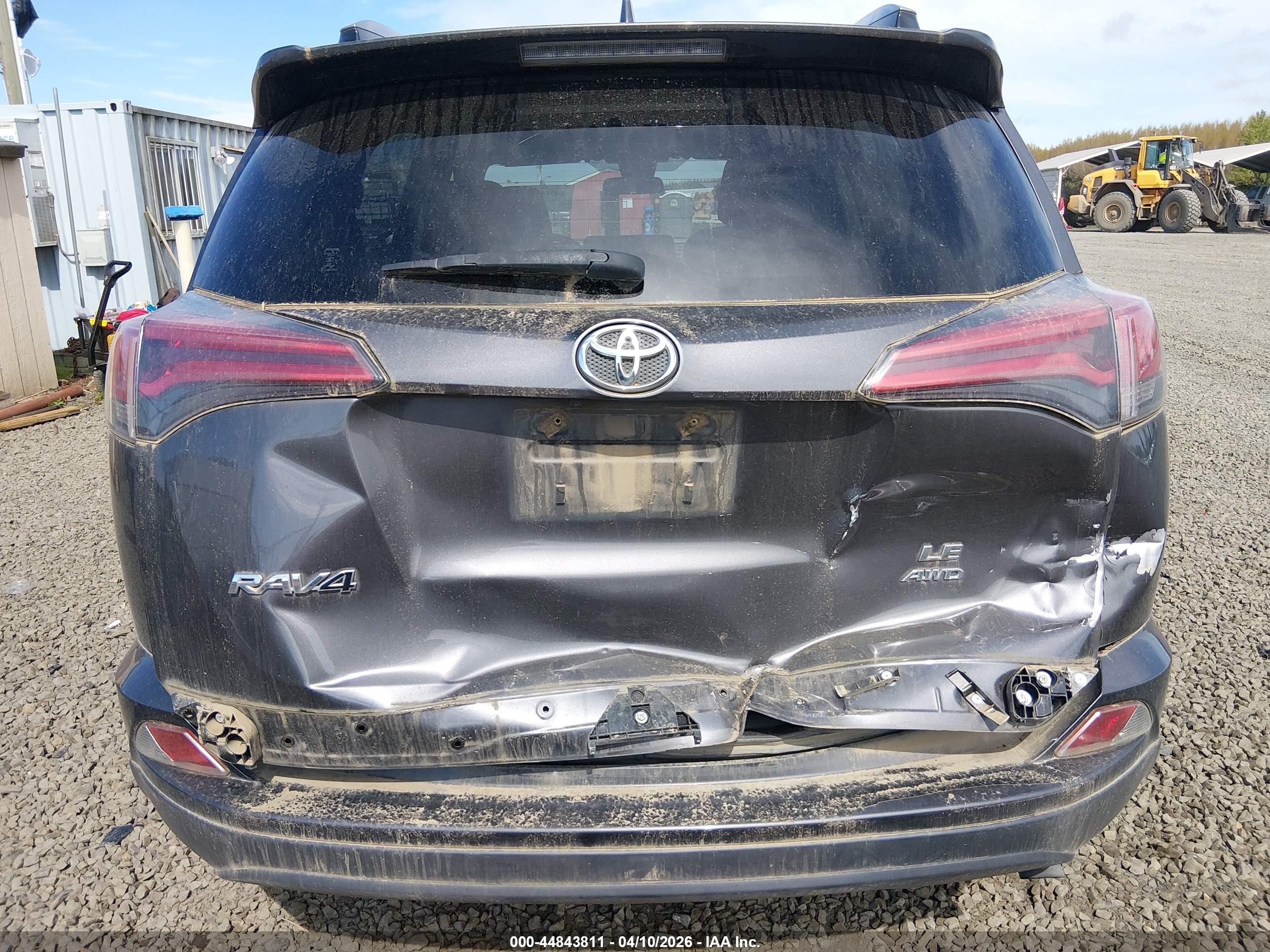 TOYOTA RAV4 image 6