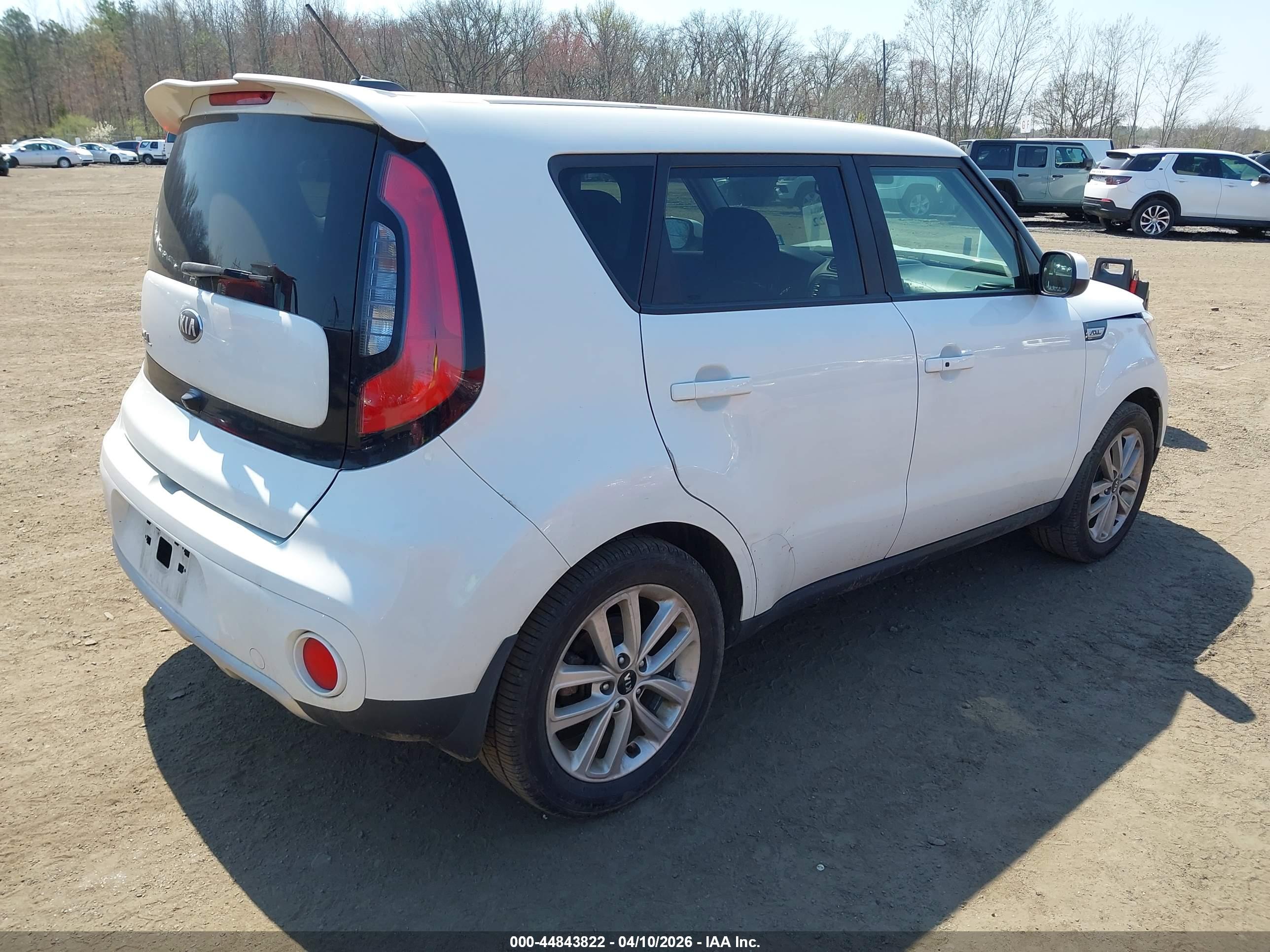 KIA SOUL image 4