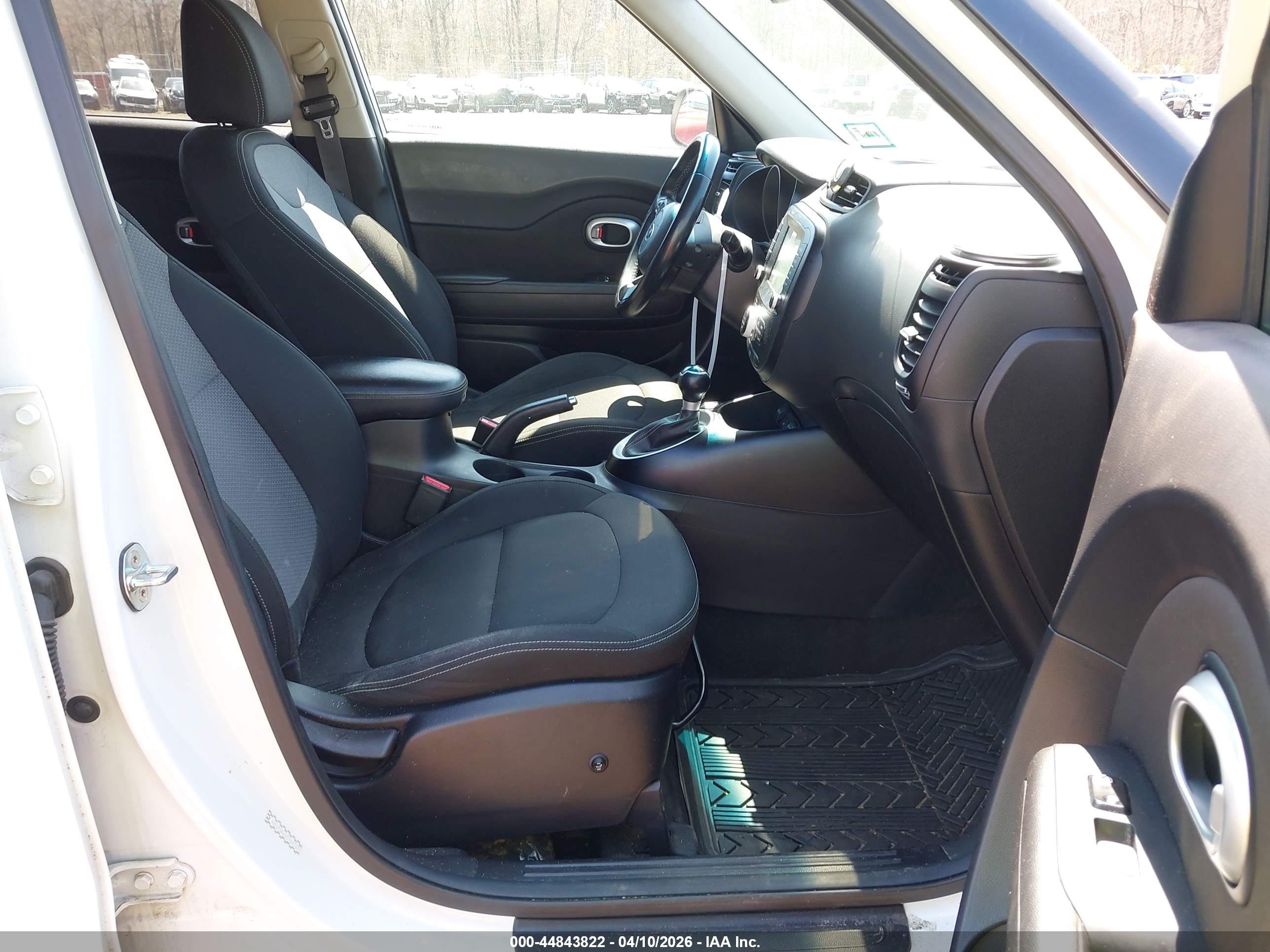 KIA SOUL image 5