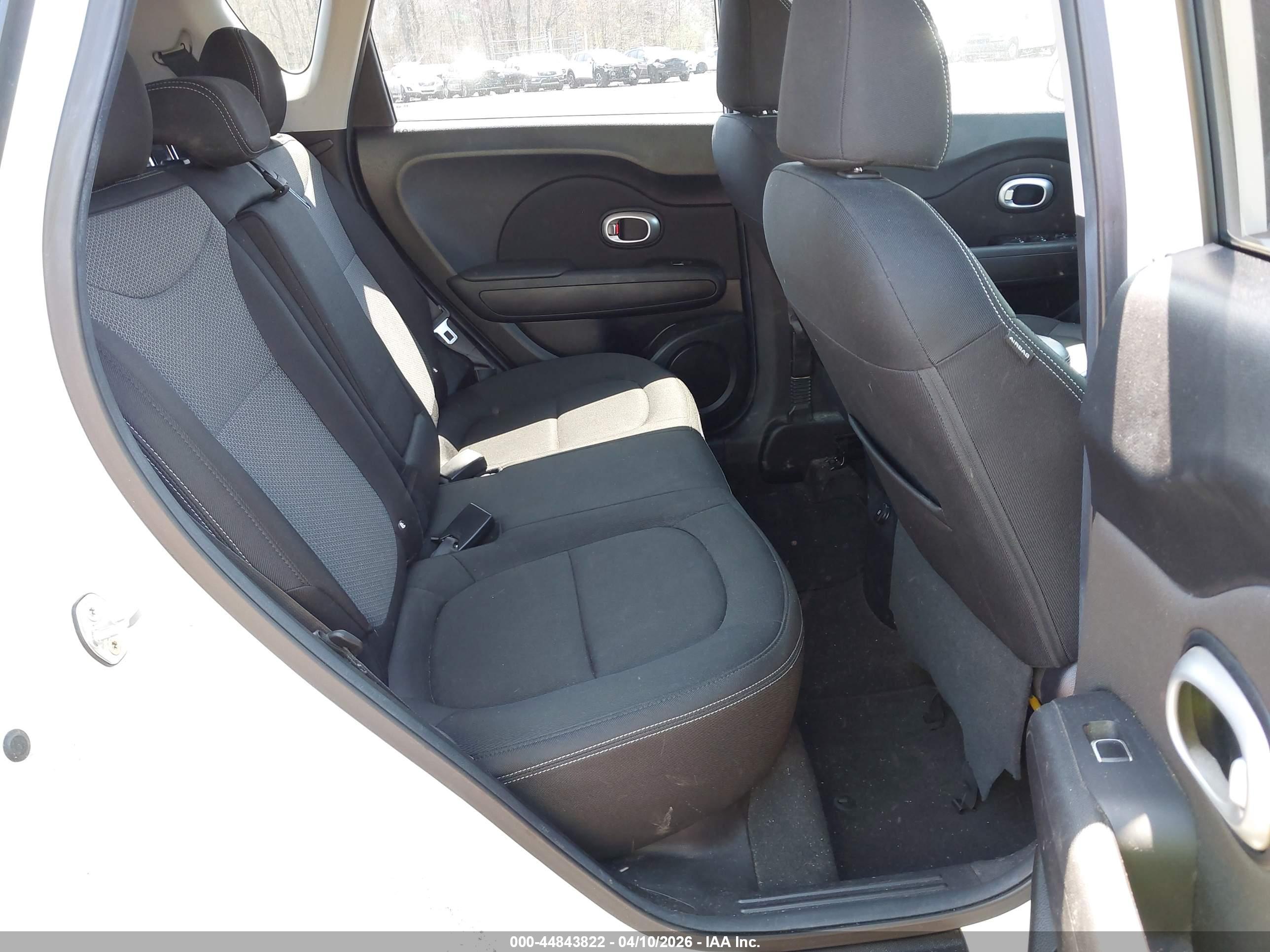 KIA SOUL image 8