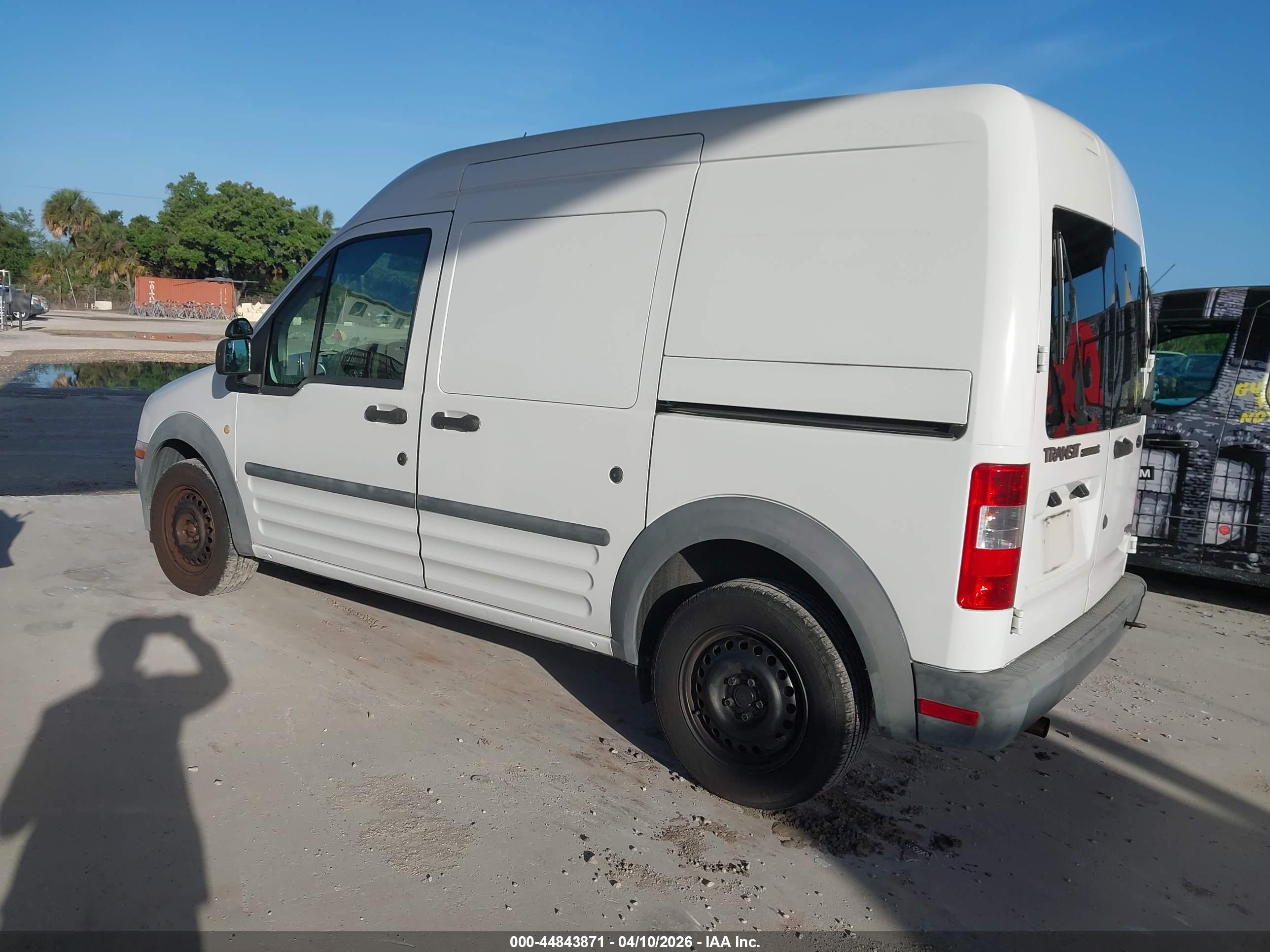 FORD TRANSIT image 3