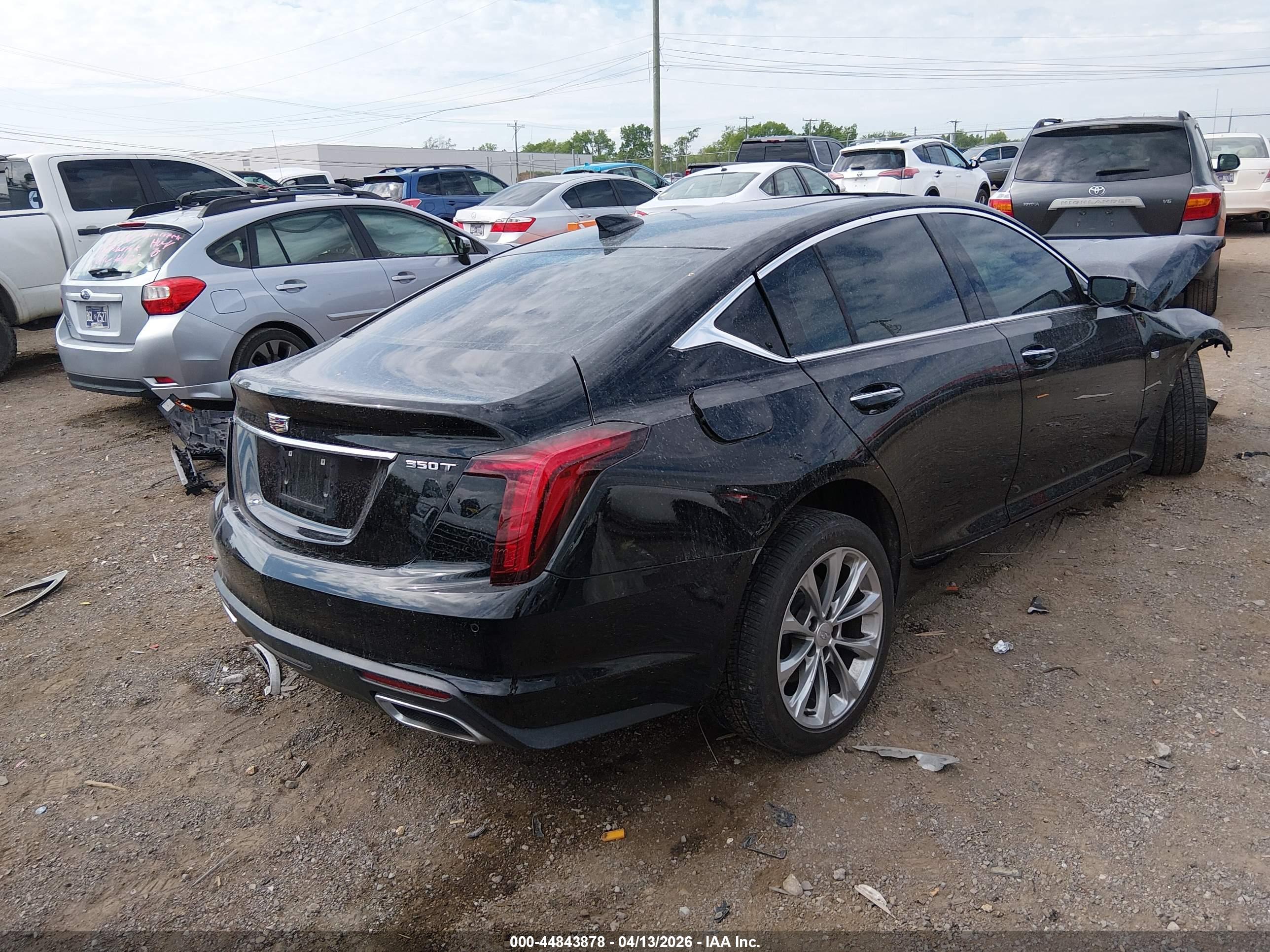 CADILLAC CT5 image 4