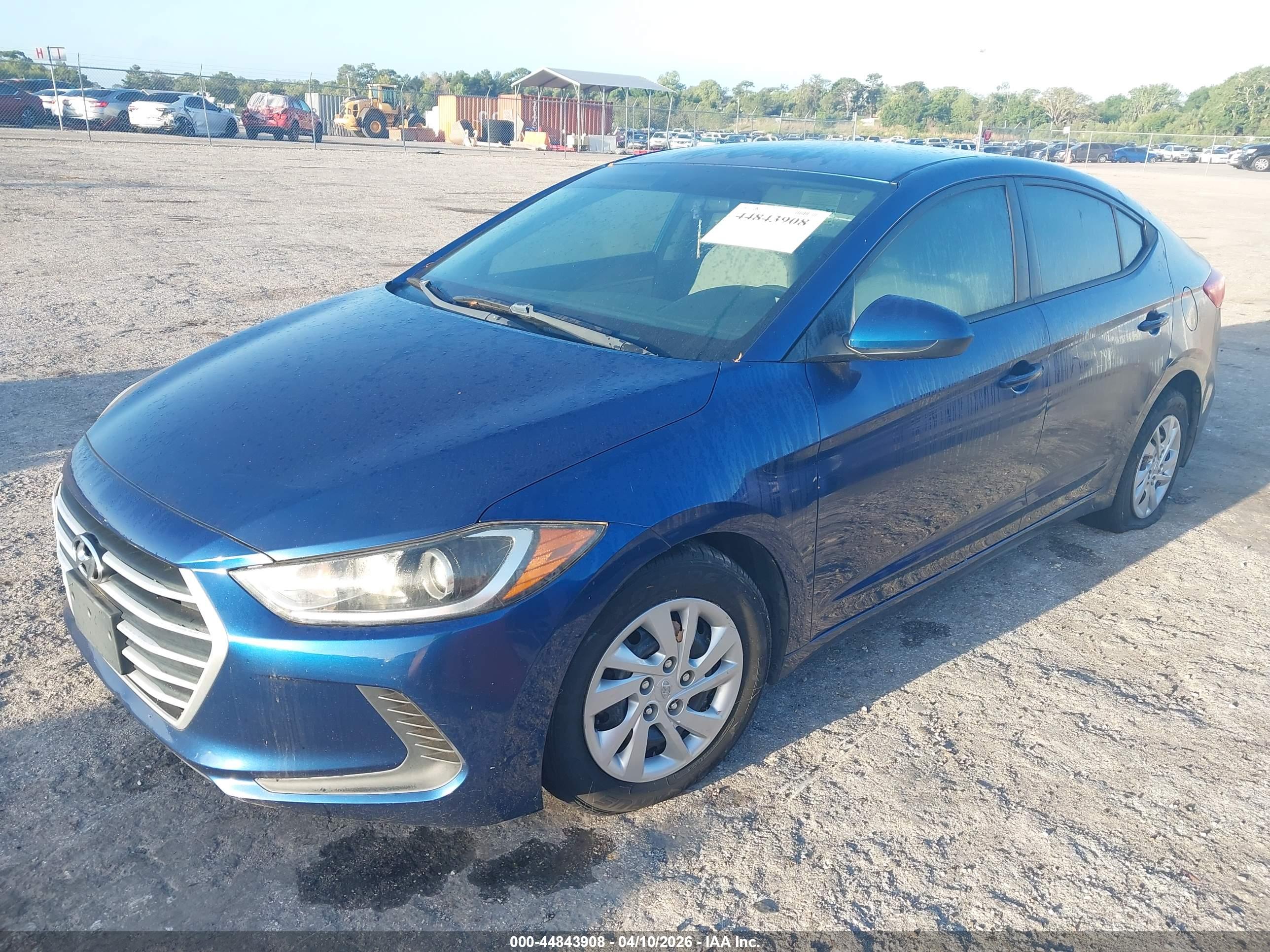 HYUNDAI ELANTRA image 2