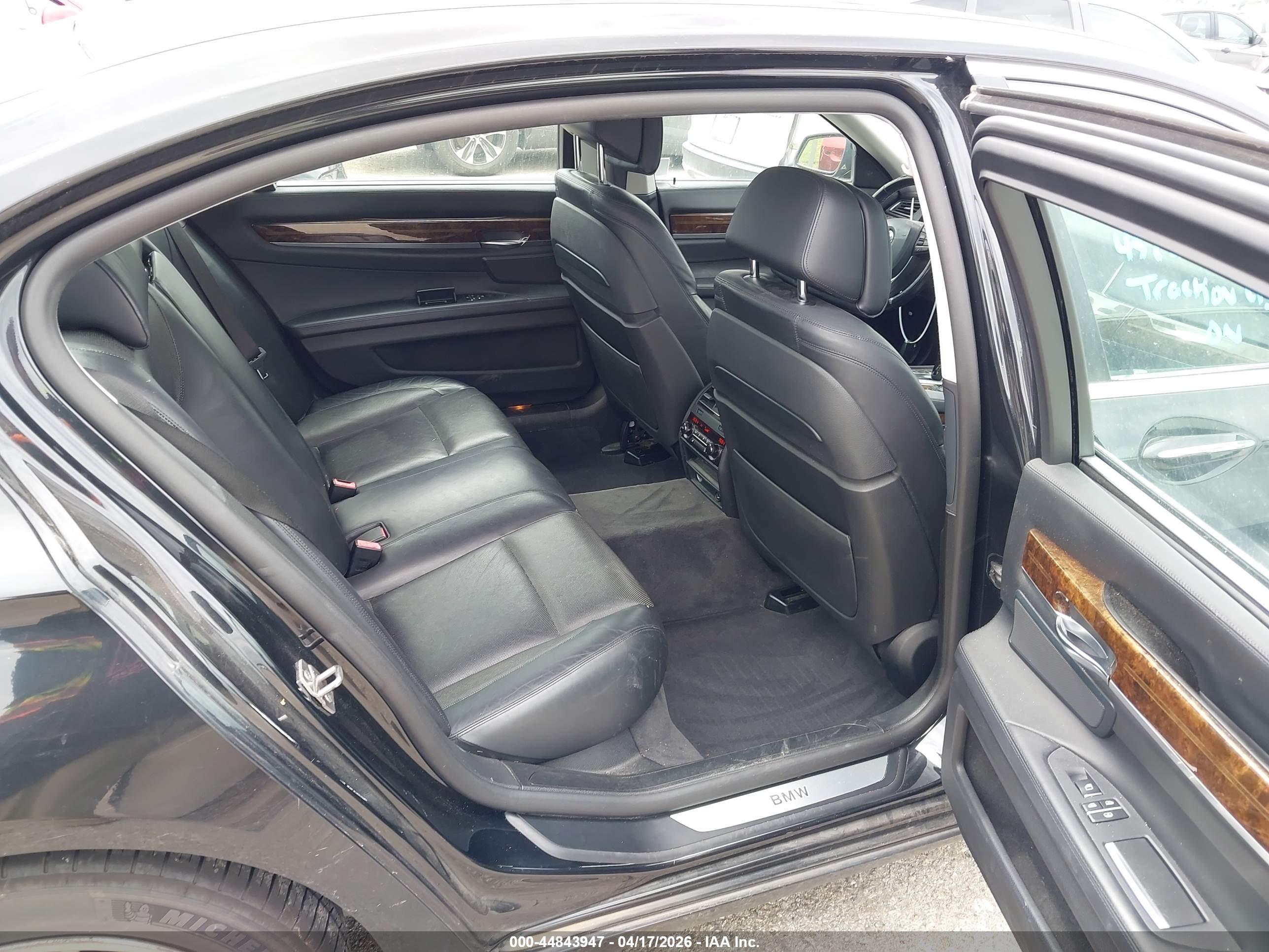 BMW 750LI image 8