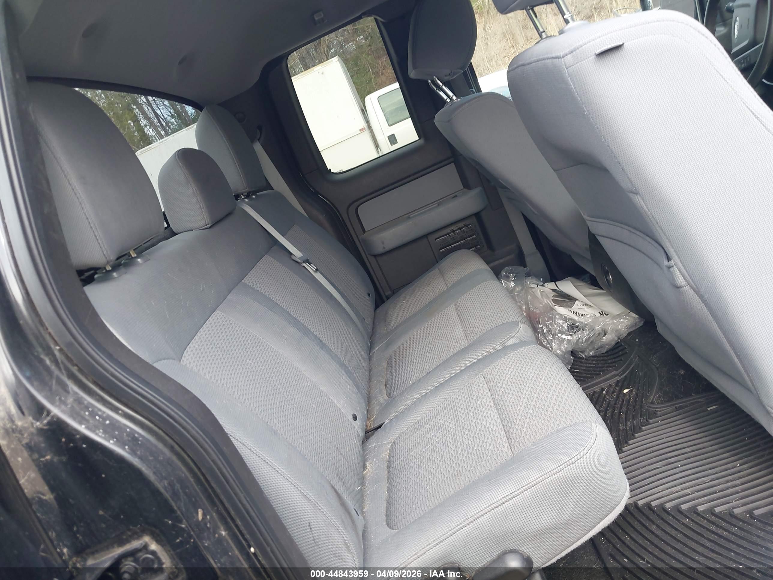 FORD F-150 image 8