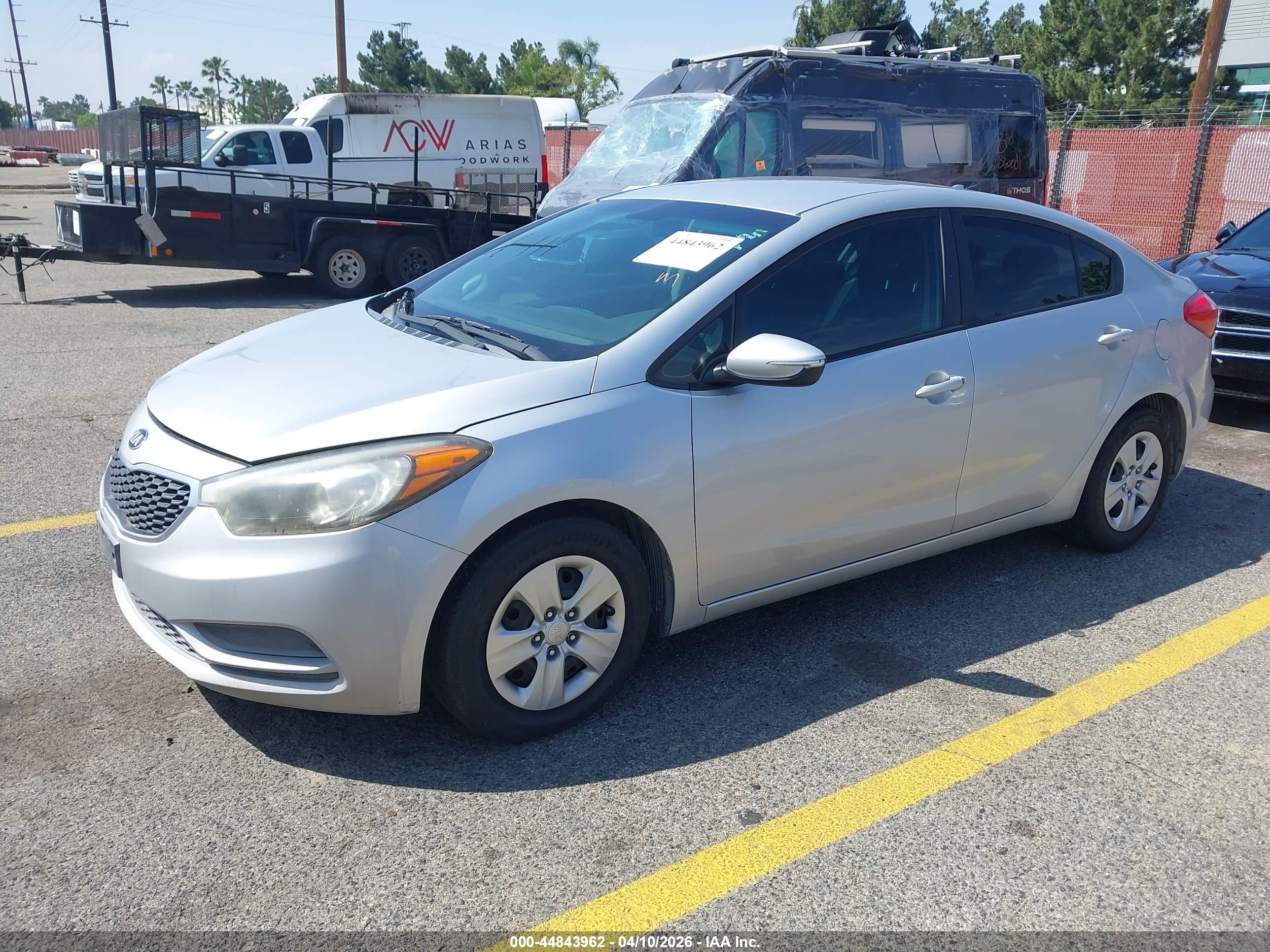 KIA FORTE image 2
