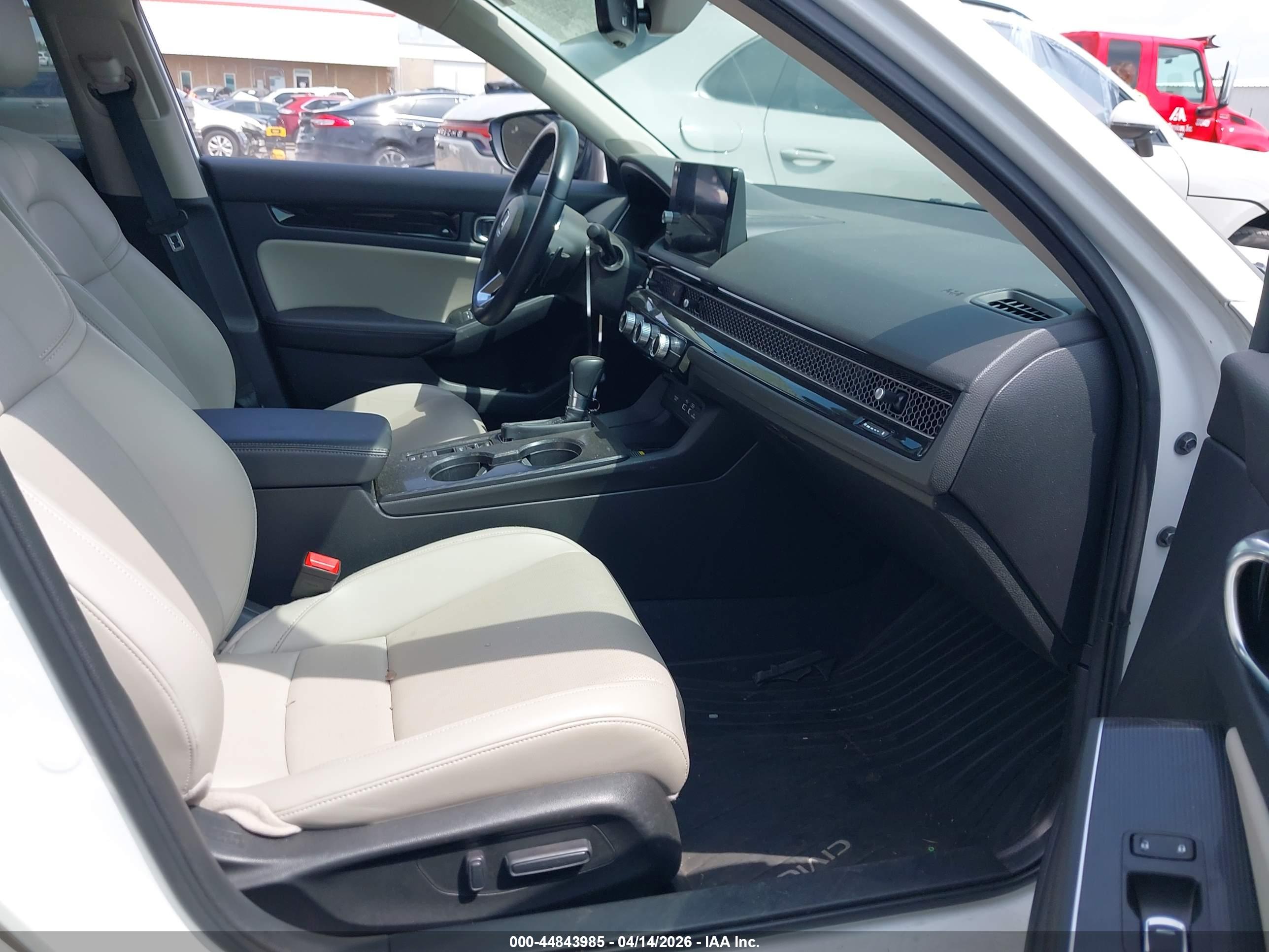 HONDA CIVIC image 5
