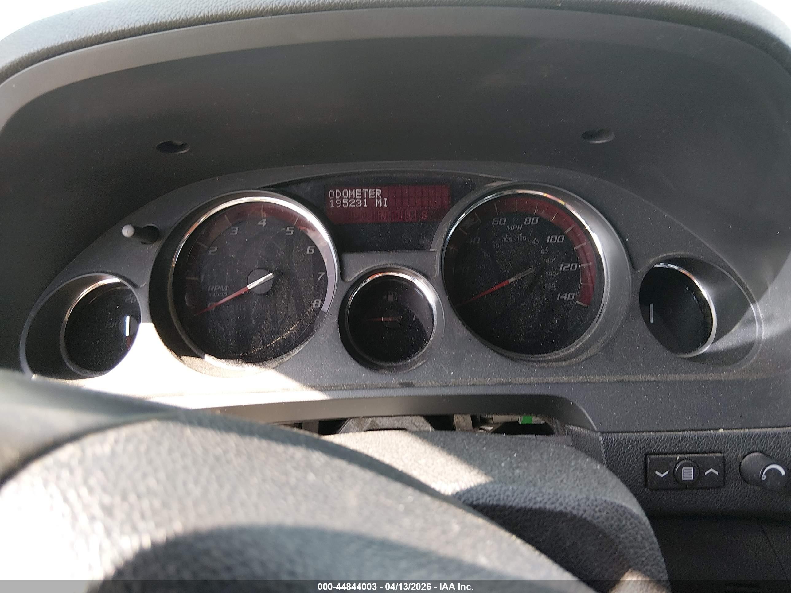GMC ACADIA image 7