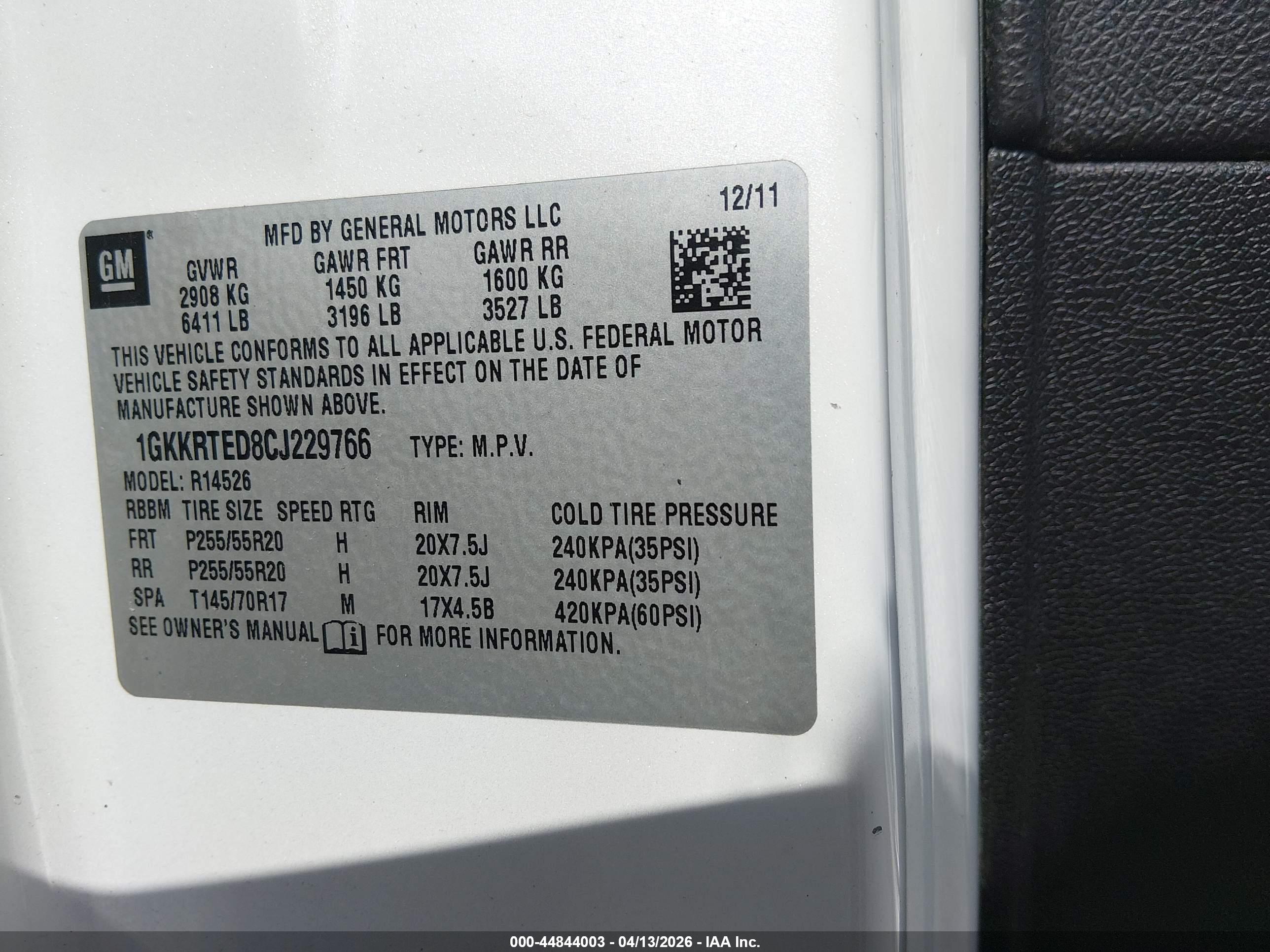 GMC ACADIA image 9