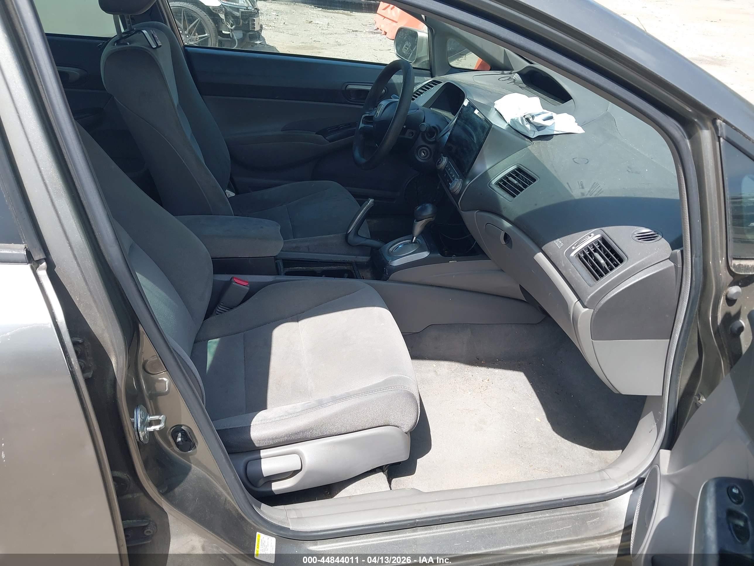 HONDA CIVIC image 5