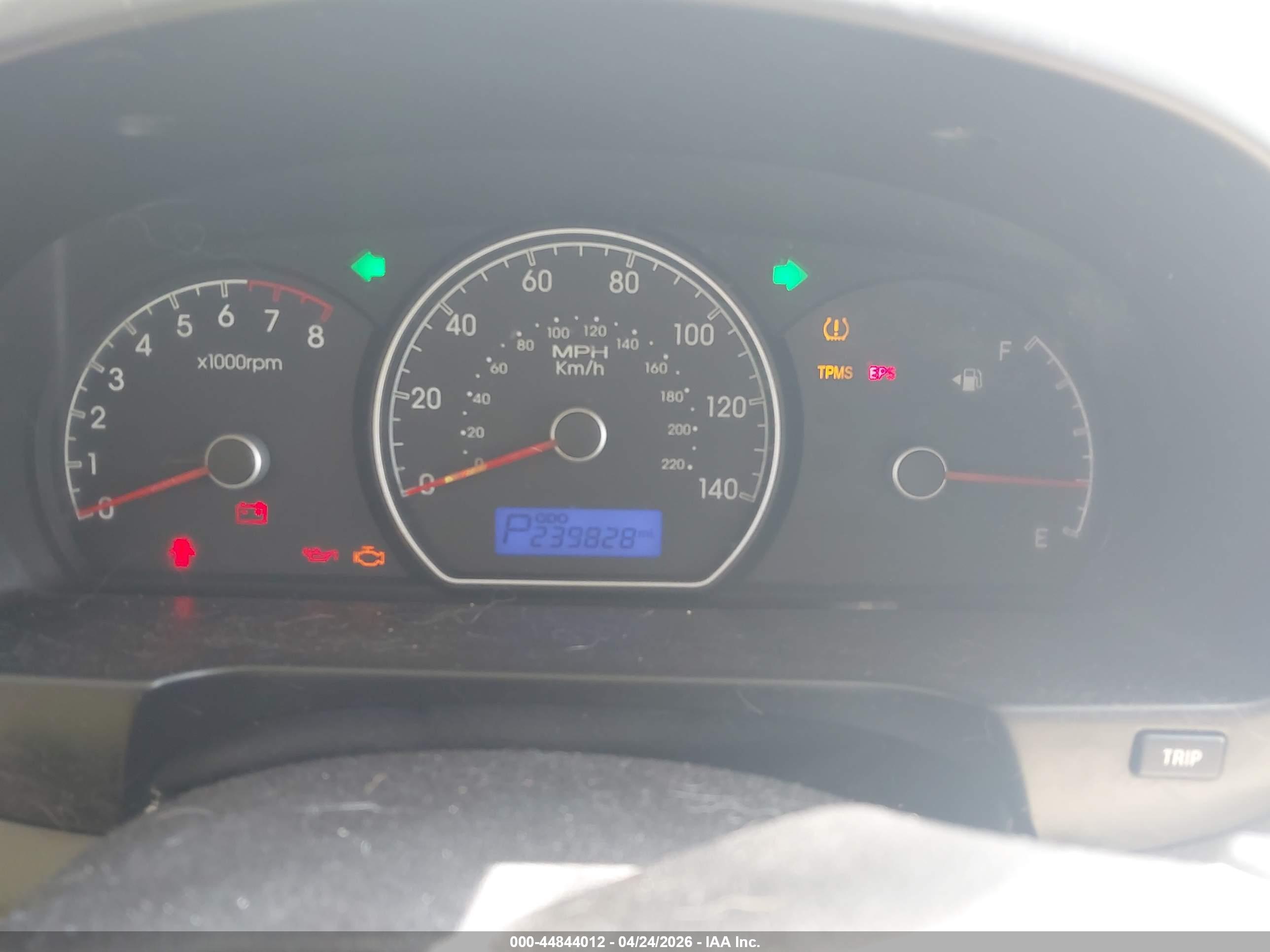 HYUNDAI ELANTRA image 7