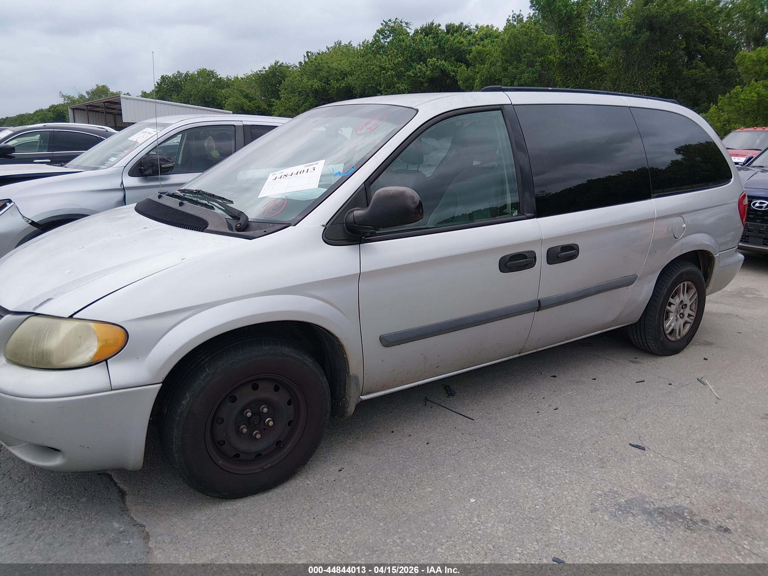DODGE GRAND image 6