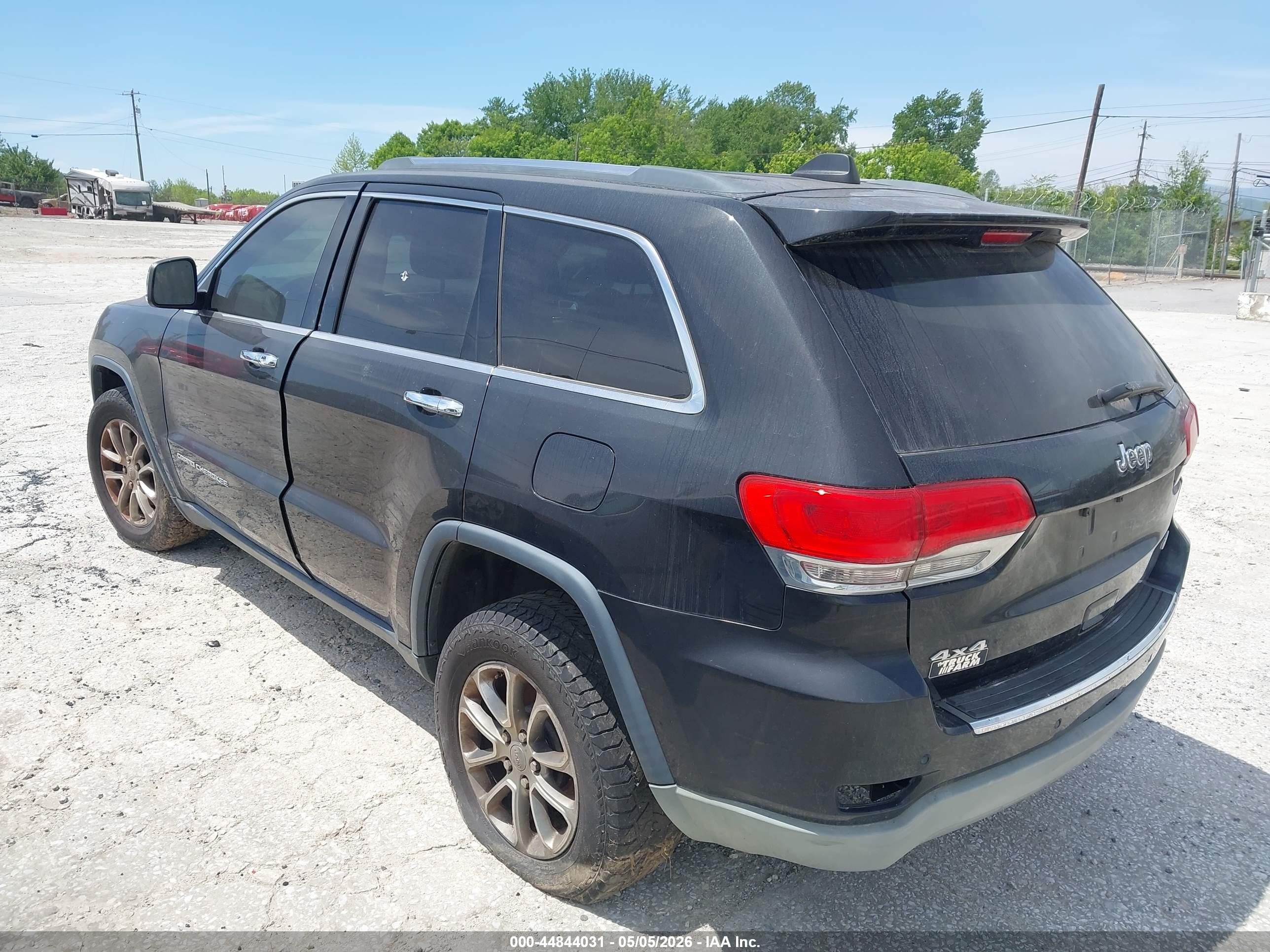 JEEP GRAND image 3