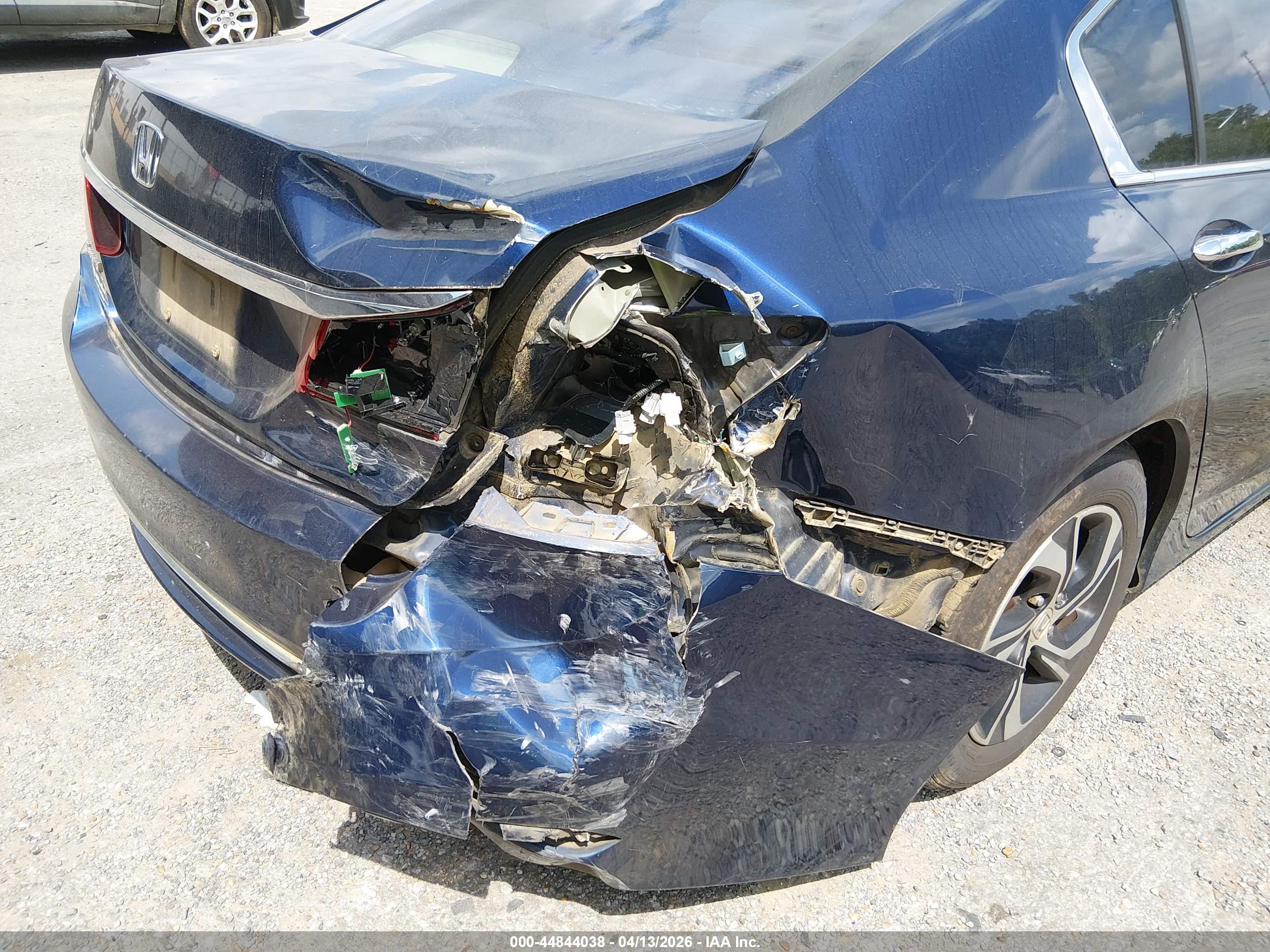 HONDA ACCORD image 6